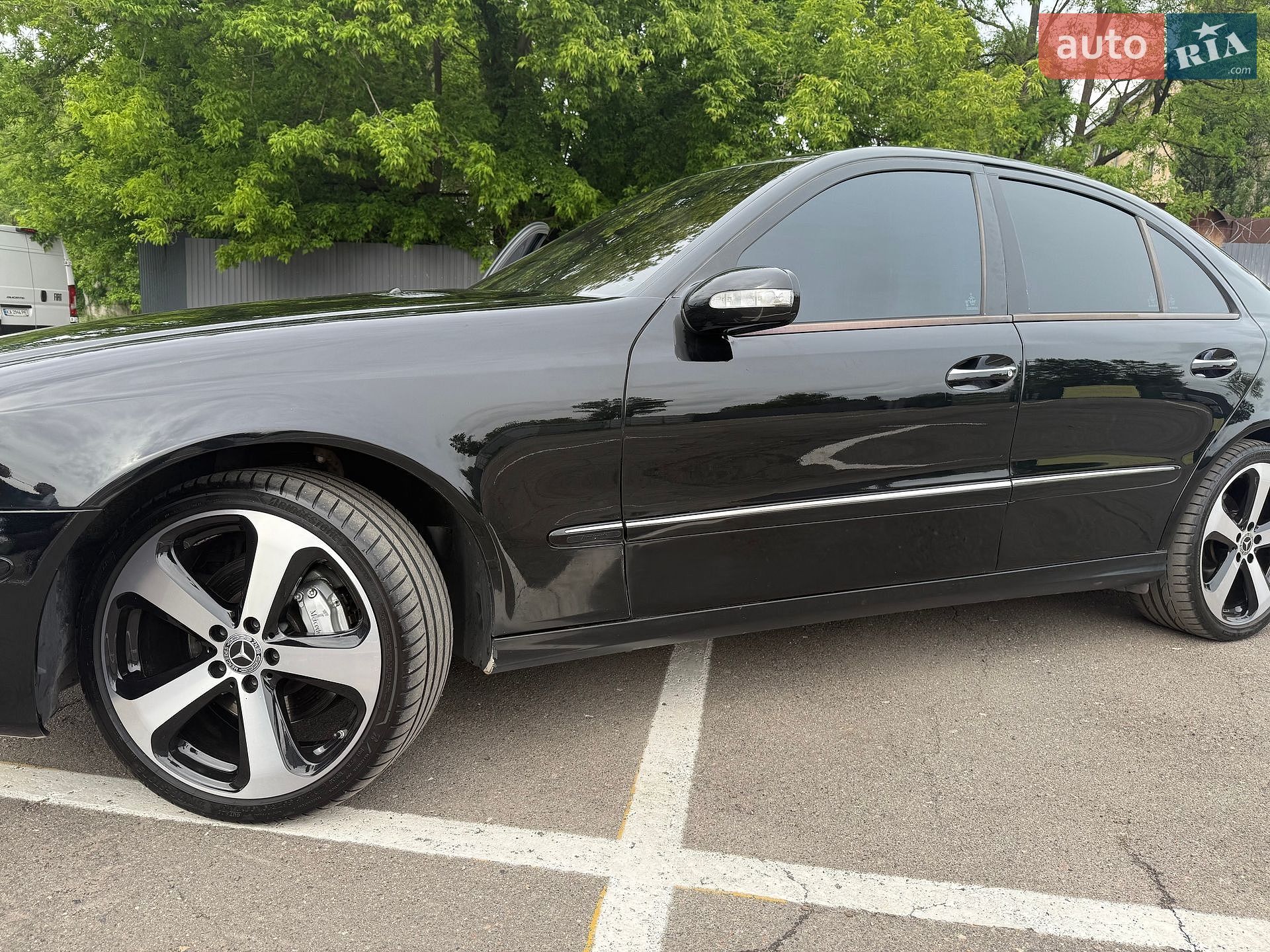 Mercedes-Benz E-Class 2006 VIN WDB2110221A954008 фото оголошення 4 з 11