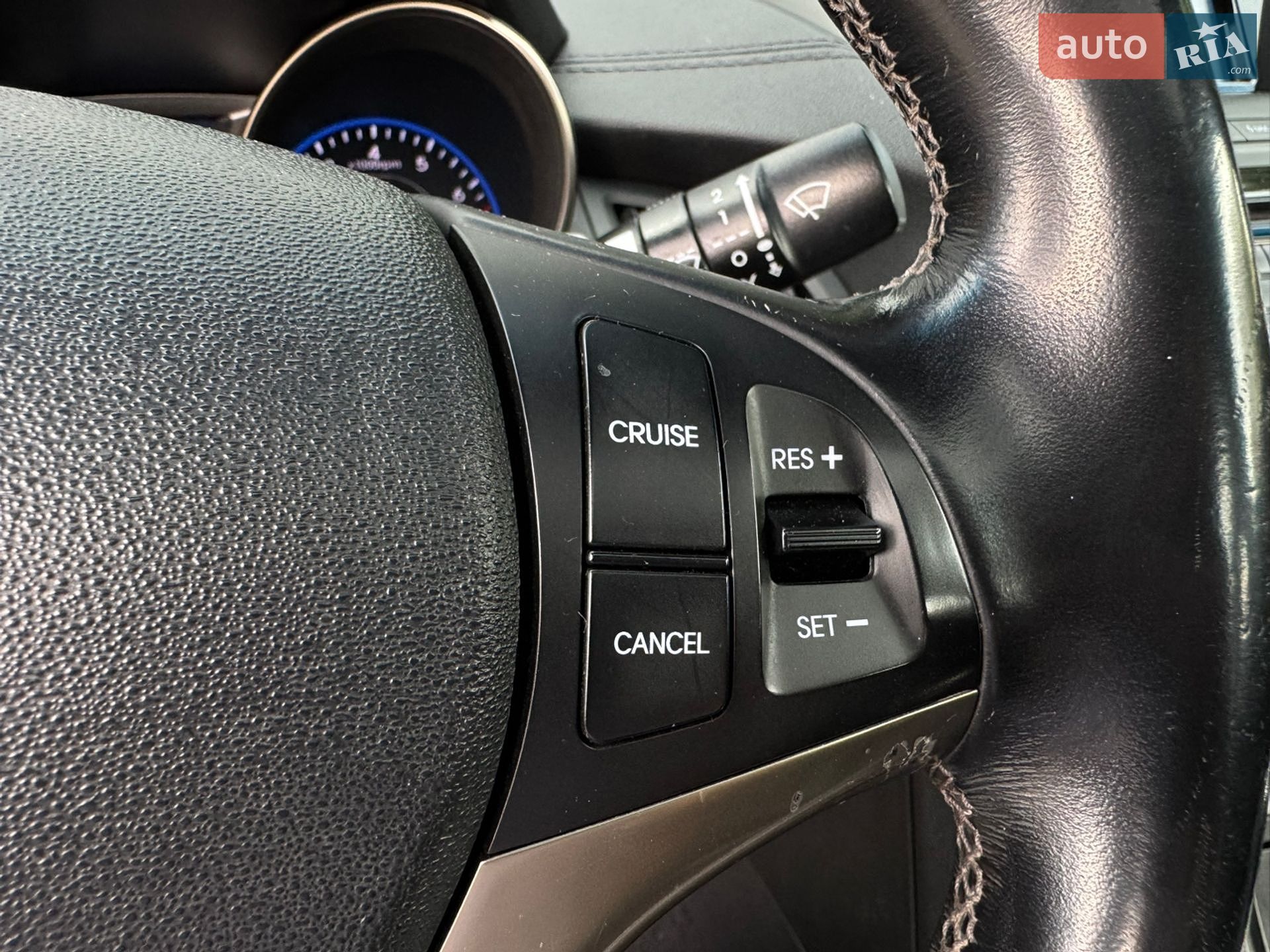 Hyundai Genesis Coupe 2013 VIN KMHHT61DBDU100355 фото оголошення 29 з 35