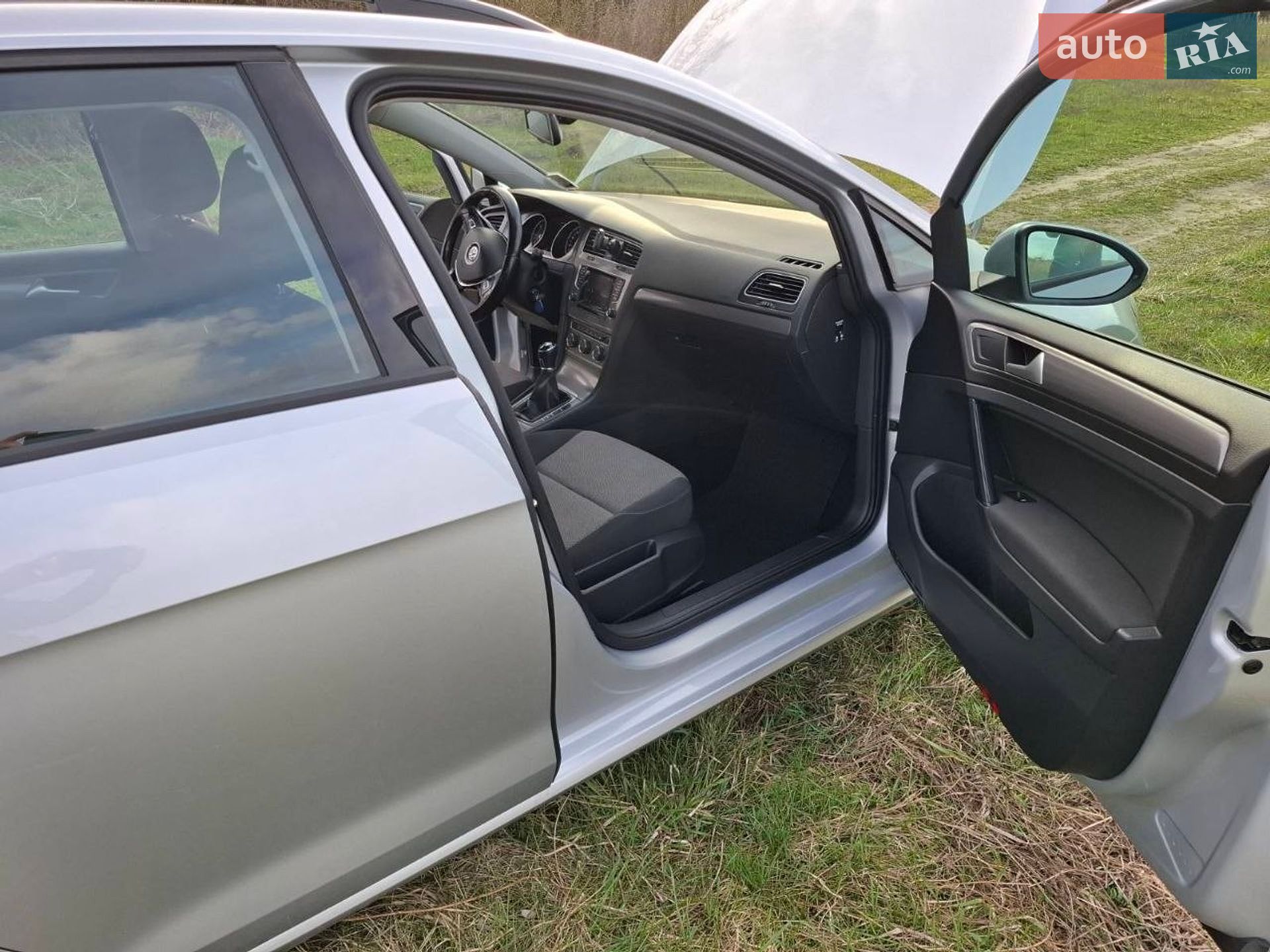 Volkswagen Golf 2014 VIN WVWZZZAUZEP591341 фото оголошення 10 з 11