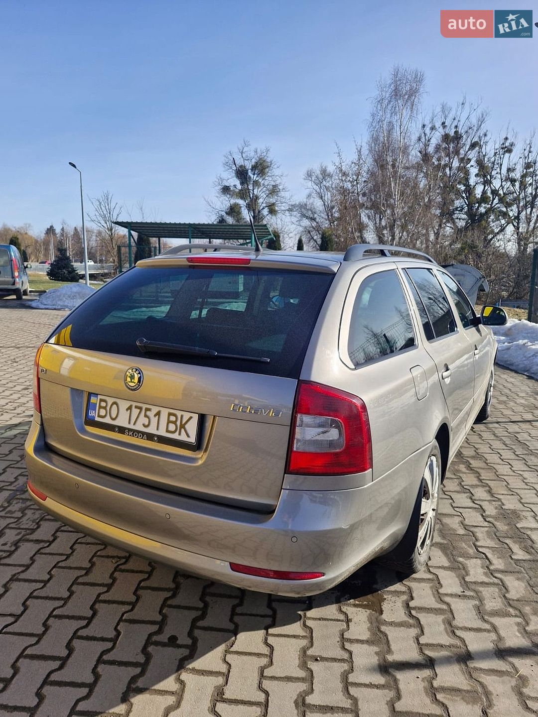 Skoda Octavia 2013 VIN TMBHN61ZXD2137445 фото оголошення 3 з 9