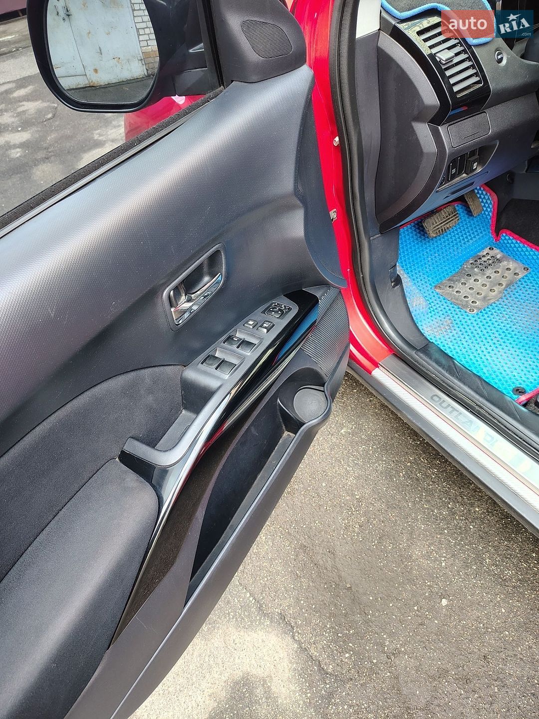 Mitsubishi Outlander XL 2008 VIN JMBXTCW5W8Z008002 фото оголошення 4 з 11
