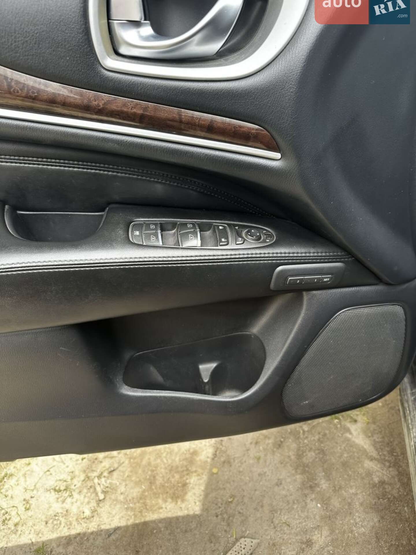 Infiniti QX60 2014 VIN 5N1CL0MM3EC527971 фото оголошення 13 з 24