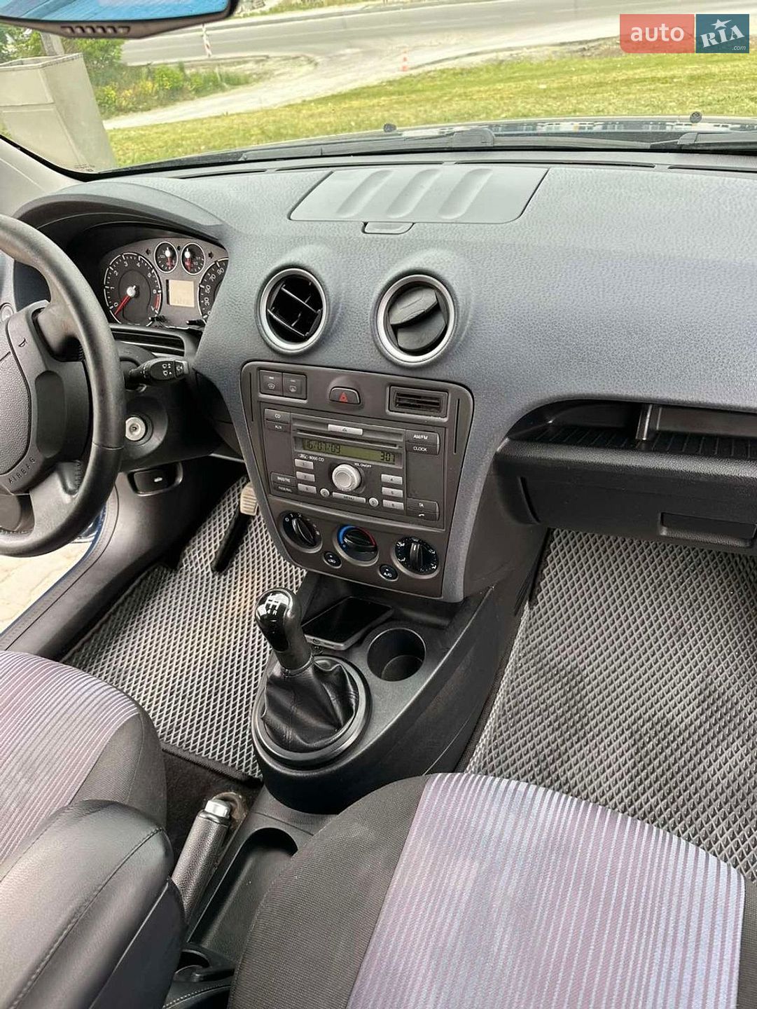 Ford Fusion 2009 VIN WF0UXXGAJU9A29698 фото оголошення 5 з 9
