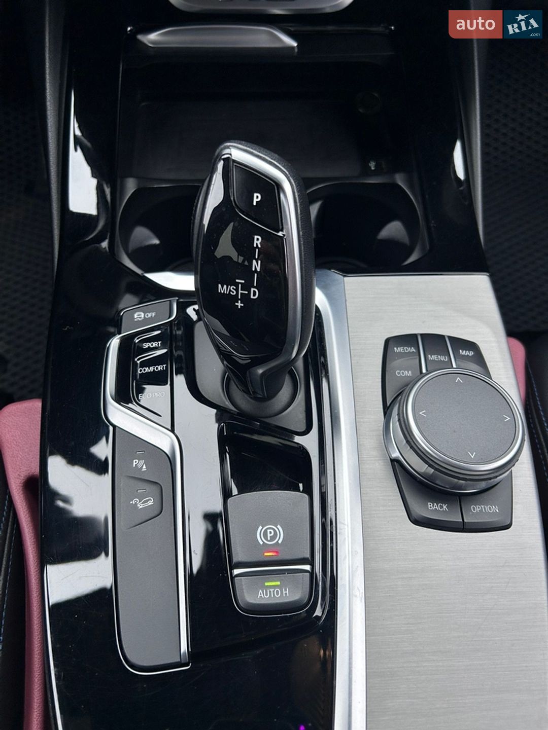 BMW X3 2018 VIN WBATX35040NC18528 фото оголошення 19 з 34