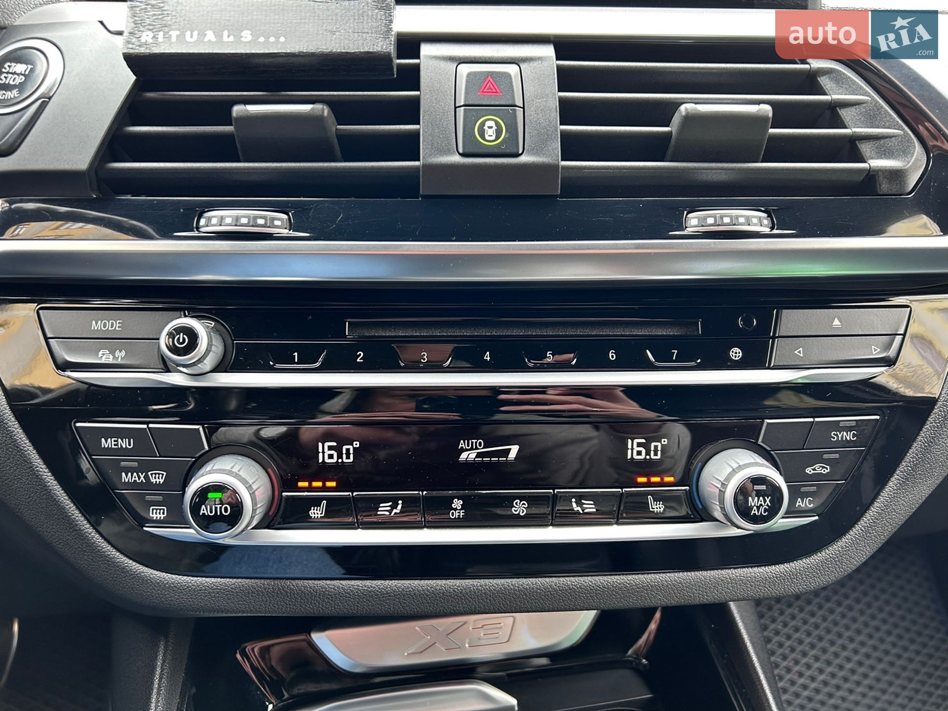 BMW X3 2018 VIN WBATX35040NC18528 фото оголошення 29 з 34