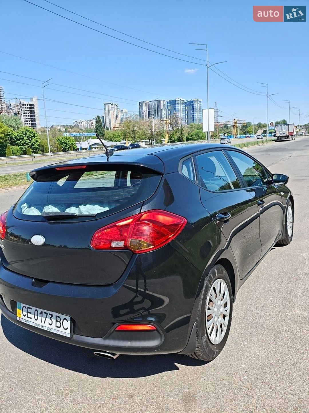 Kia Ceed 2012 VIN U5YHM511ADL041831 фото оголошення 3 з 11