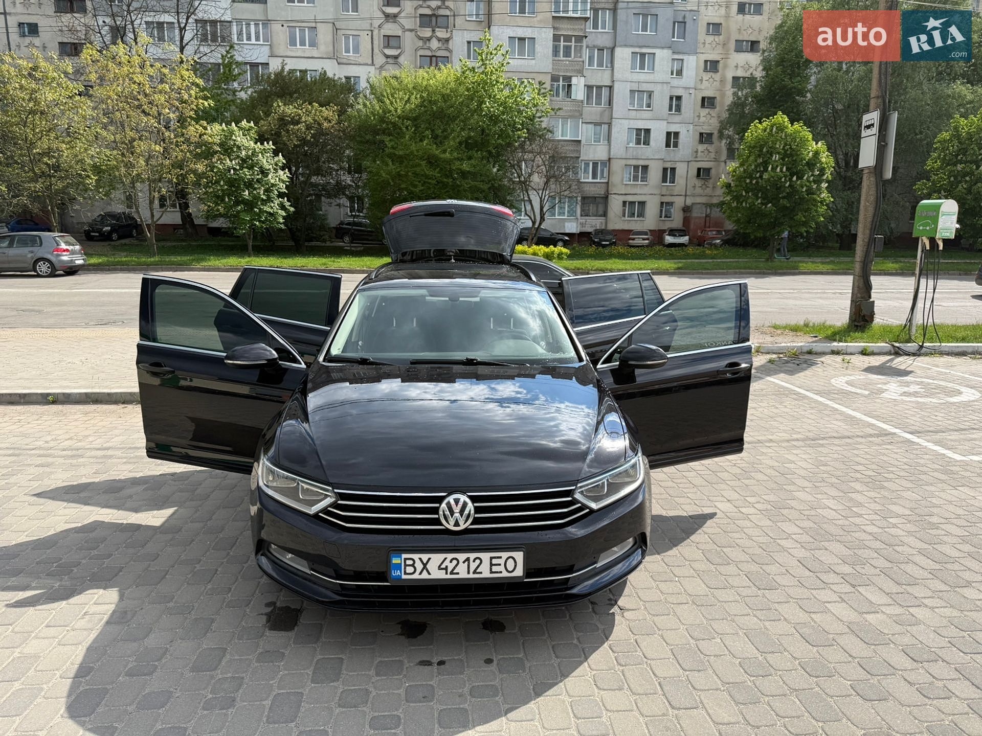 Volkswagen Passat 2017 VIN WVWZZZ3CZHP013971 фото оголошення 9 з 40