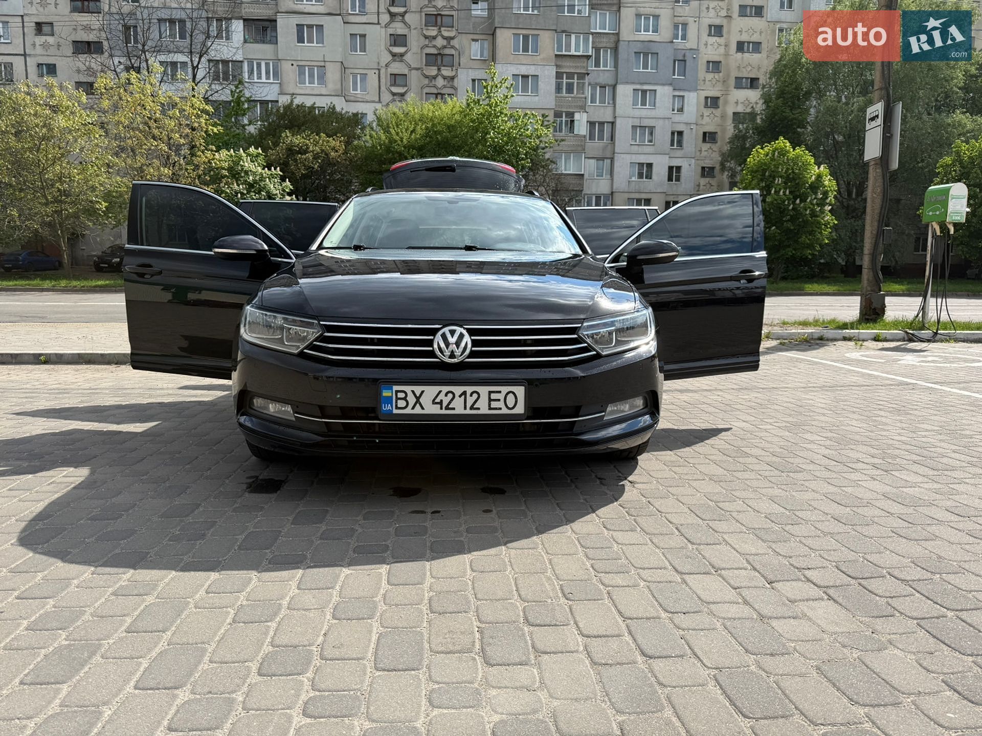 Volkswagen Passat 2017 VIN WVWZZZ3CZHP013971 фото оголошення 10 з 40