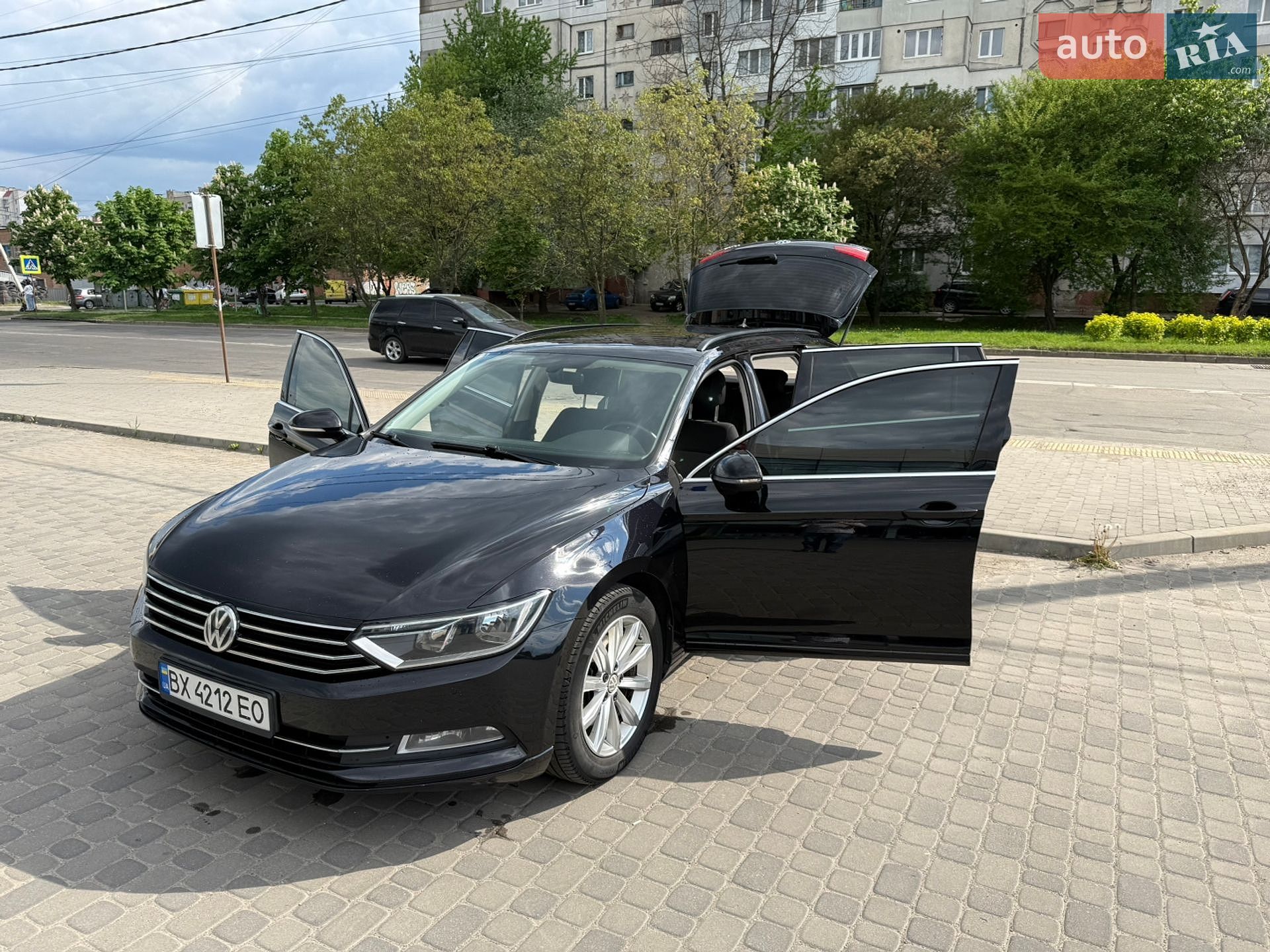 Volkswagen Passat 2017 VIN WVWZZZ3CZHP013971 фото оголошення 11 з 40