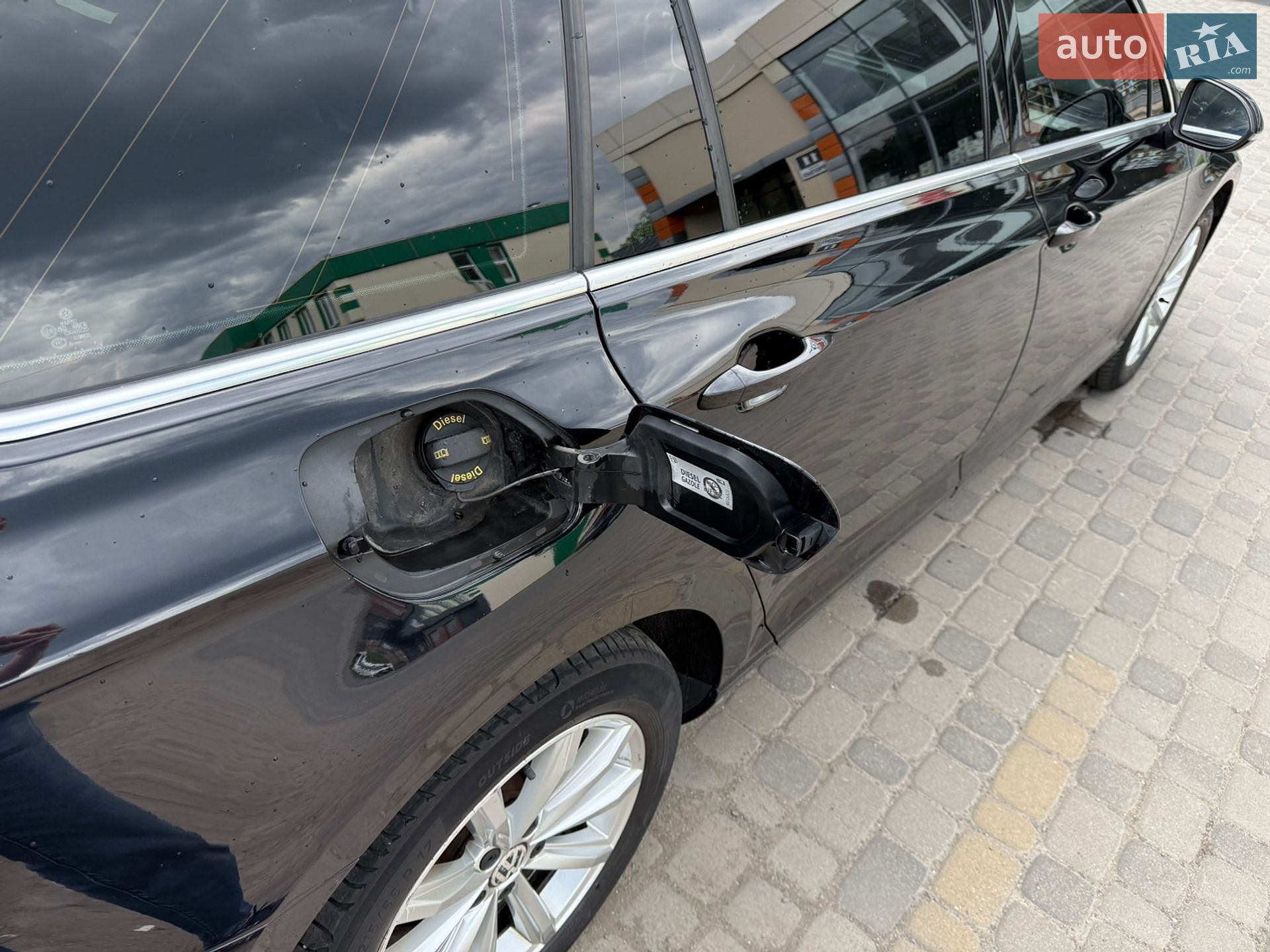 Volkswagen Passat 2017 VIN WVWZZZ3CZHP013971 фото оголошення 19 з 40
