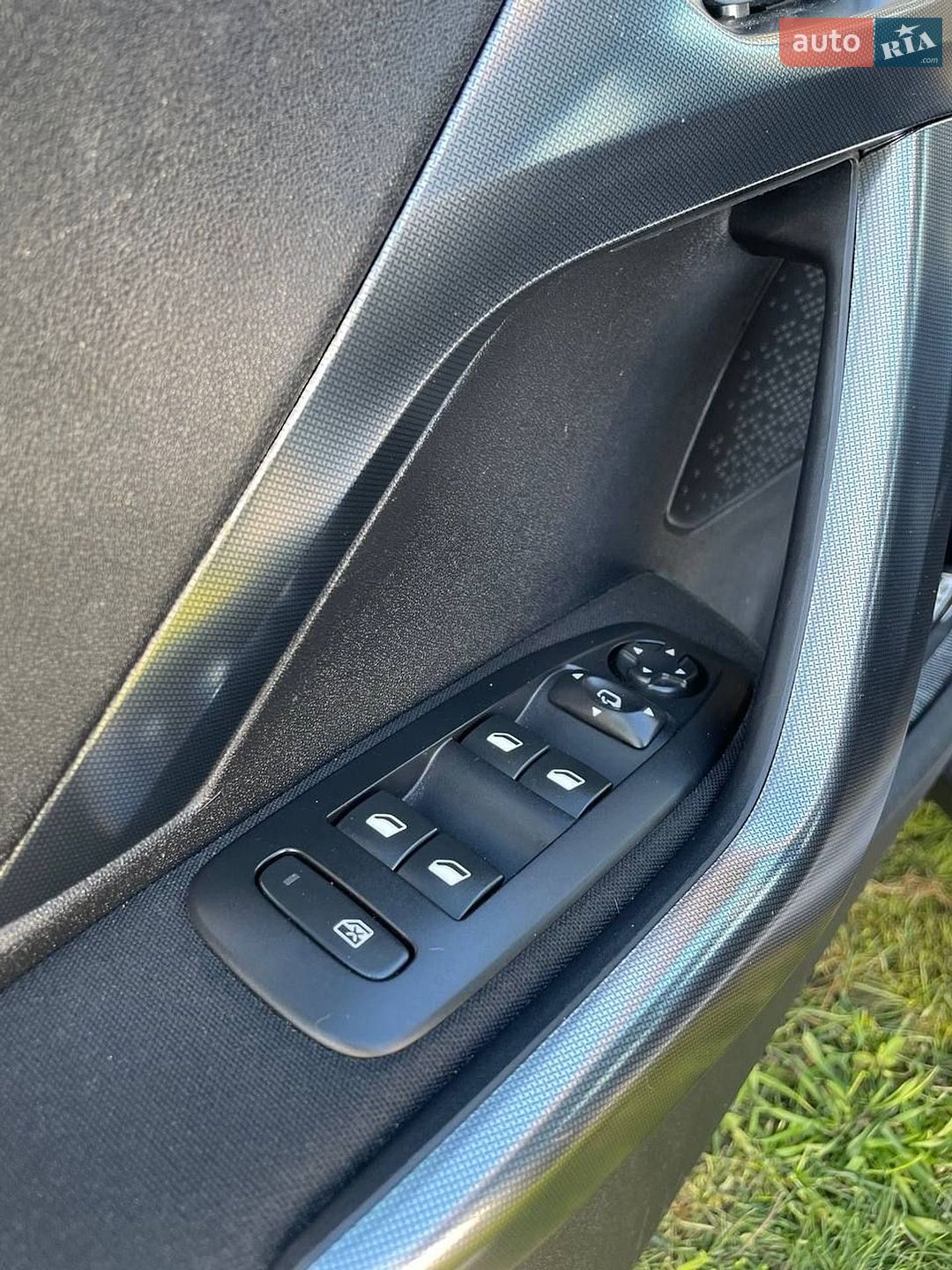 Peugeot 2008 2019 VIN VF3CUHNZTJY122114 фото оголошення 22 з 32