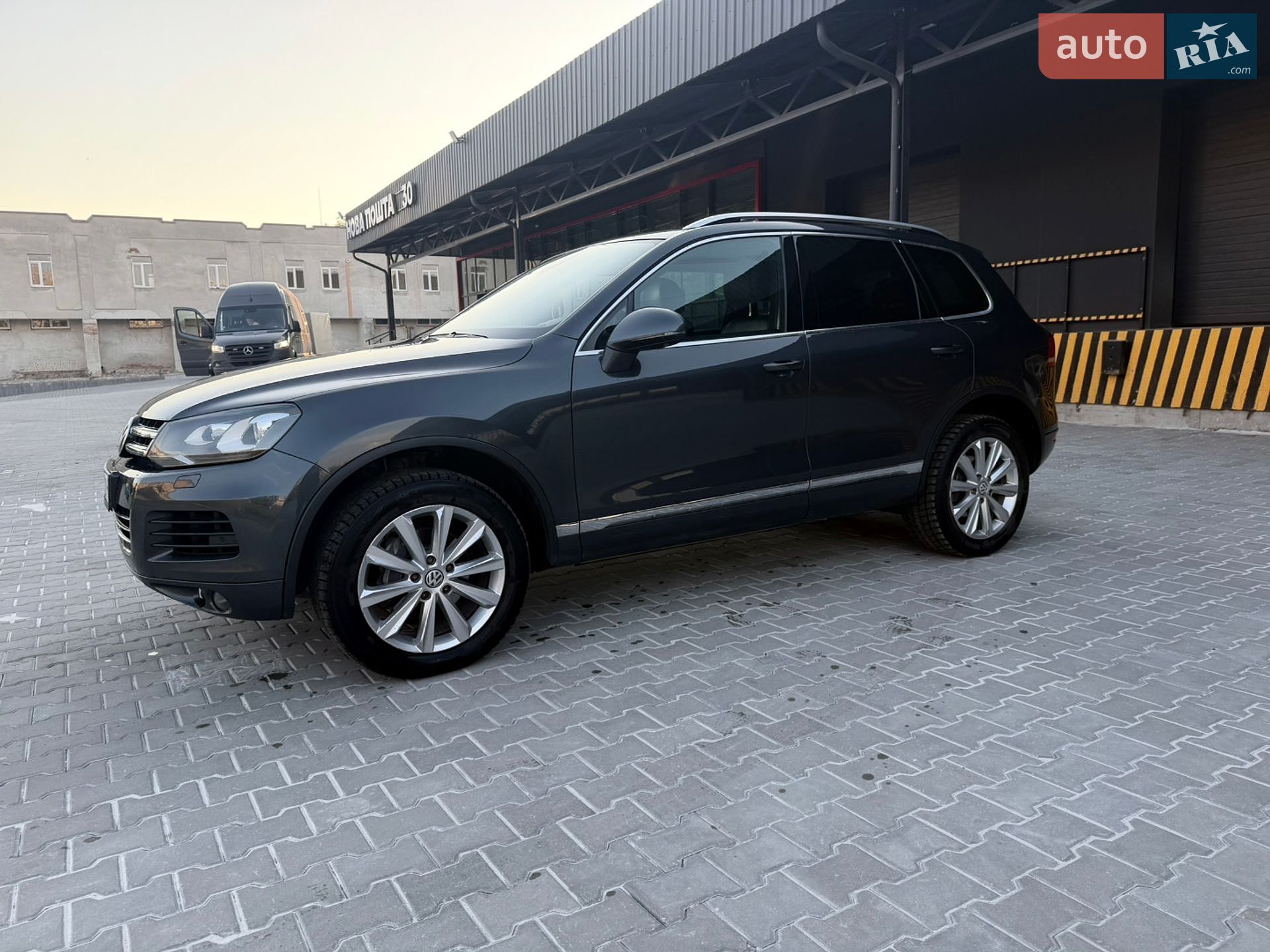 Volkswagen Touareg 2011 VIN WVGZZZ7PZBD044115 фото оголошення 7 з 39