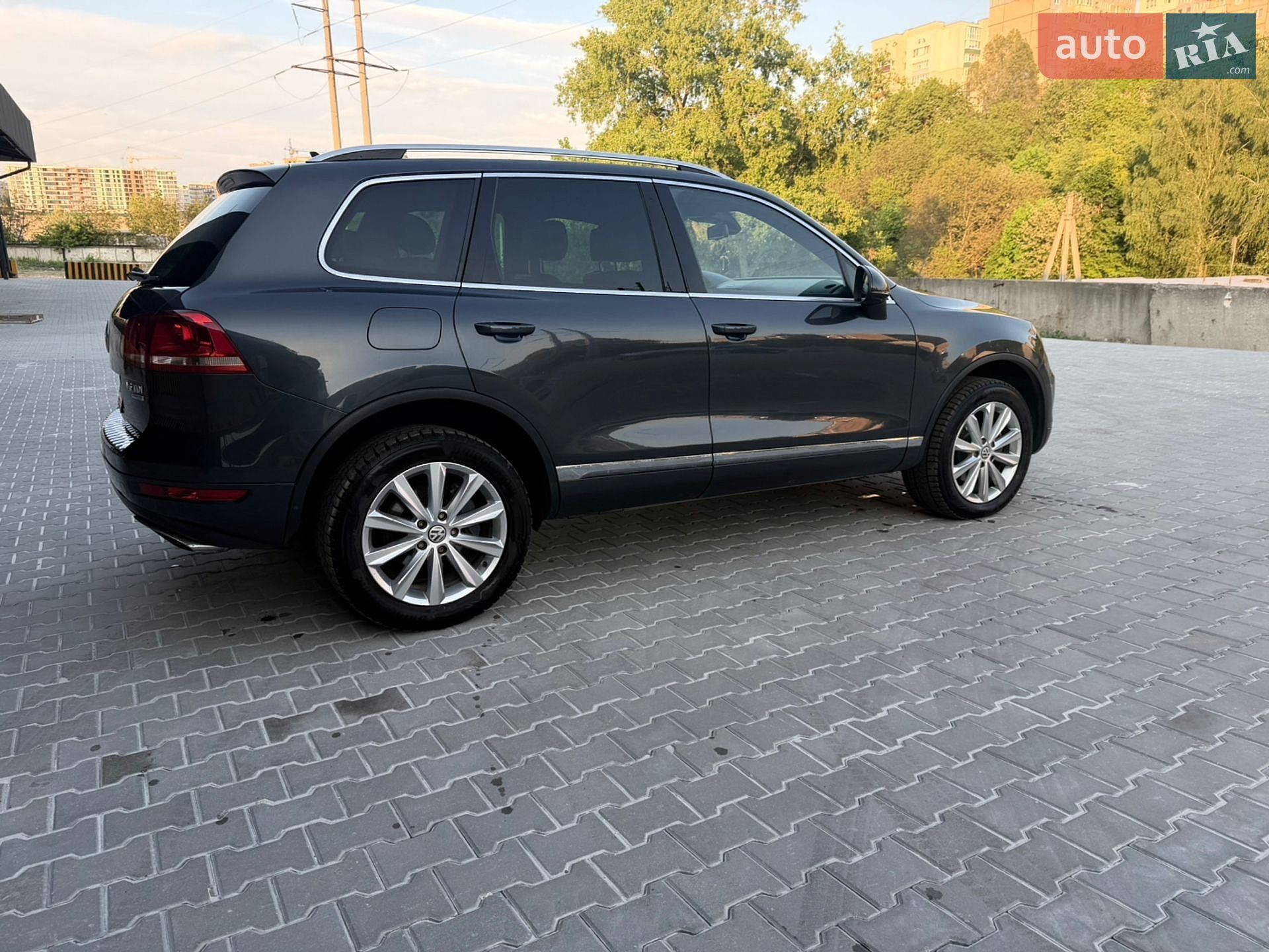 Volkswagen Touareg 2011 VIN WVGZZZ7PZBD044115 фото оголошення 8 з 39