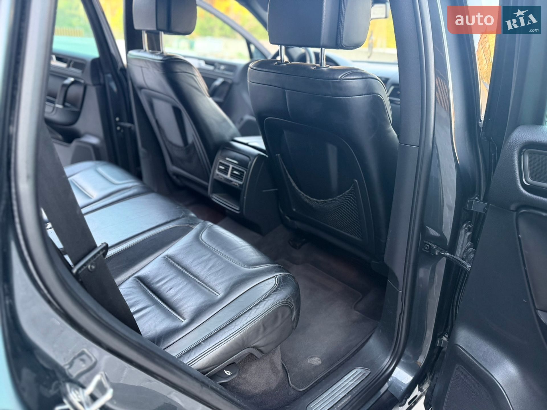 Volkswagen Touareg 2011 VIN WVGZZZ7PZBD044115 фото оголошення 26 з 39