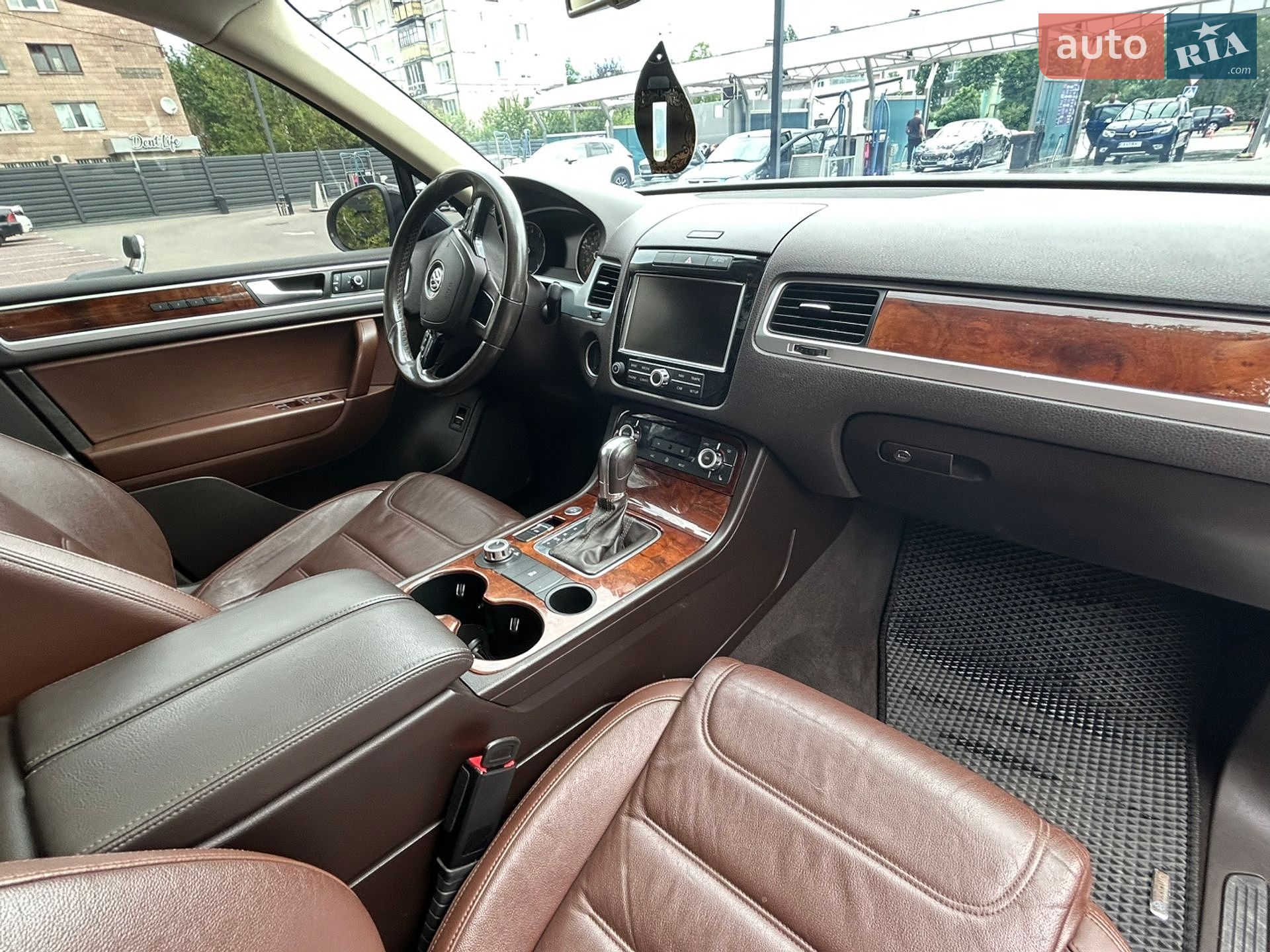 Volkswagen Touareg 2014 VIN WVGEF9BP4ED010576 фото оголошення 26 з 47