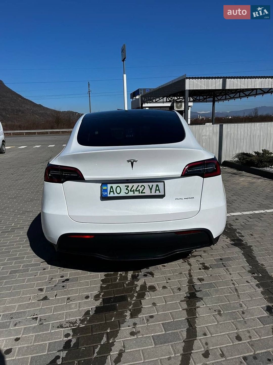 Tesla Model Y 2022 VIN XP7YGCEK8PB057440 фото оголошення 2 з 18