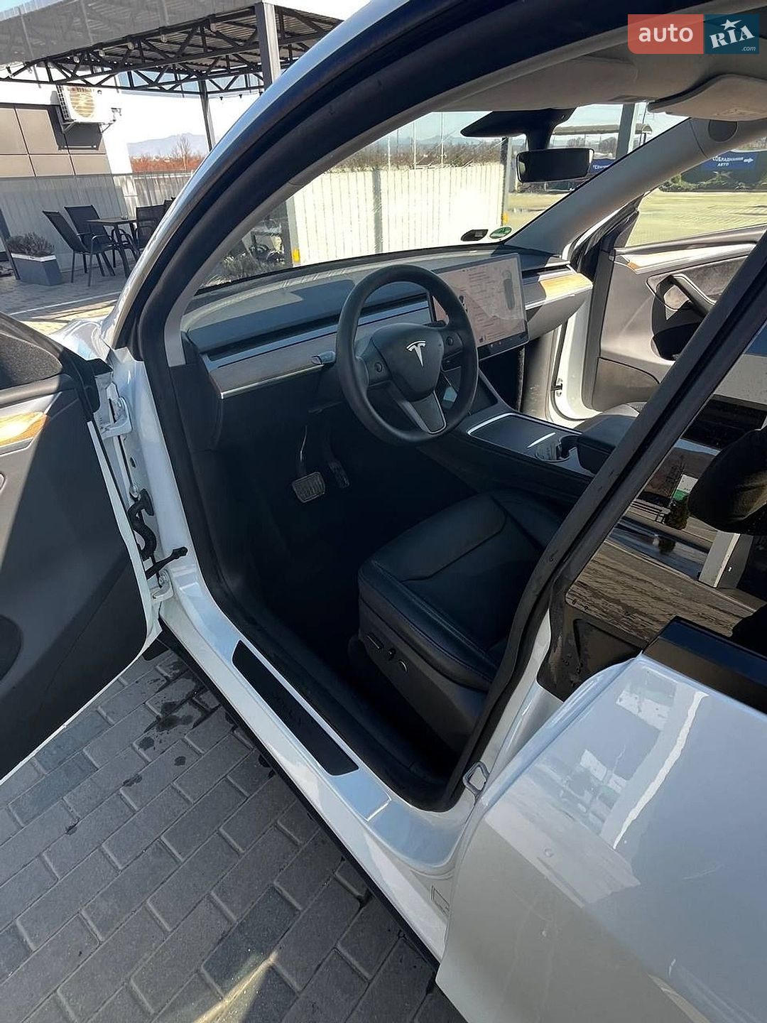 Tesla Model Y 2022 VIN XP7YGCEK8PB057440 фото оголошення 12 з 18