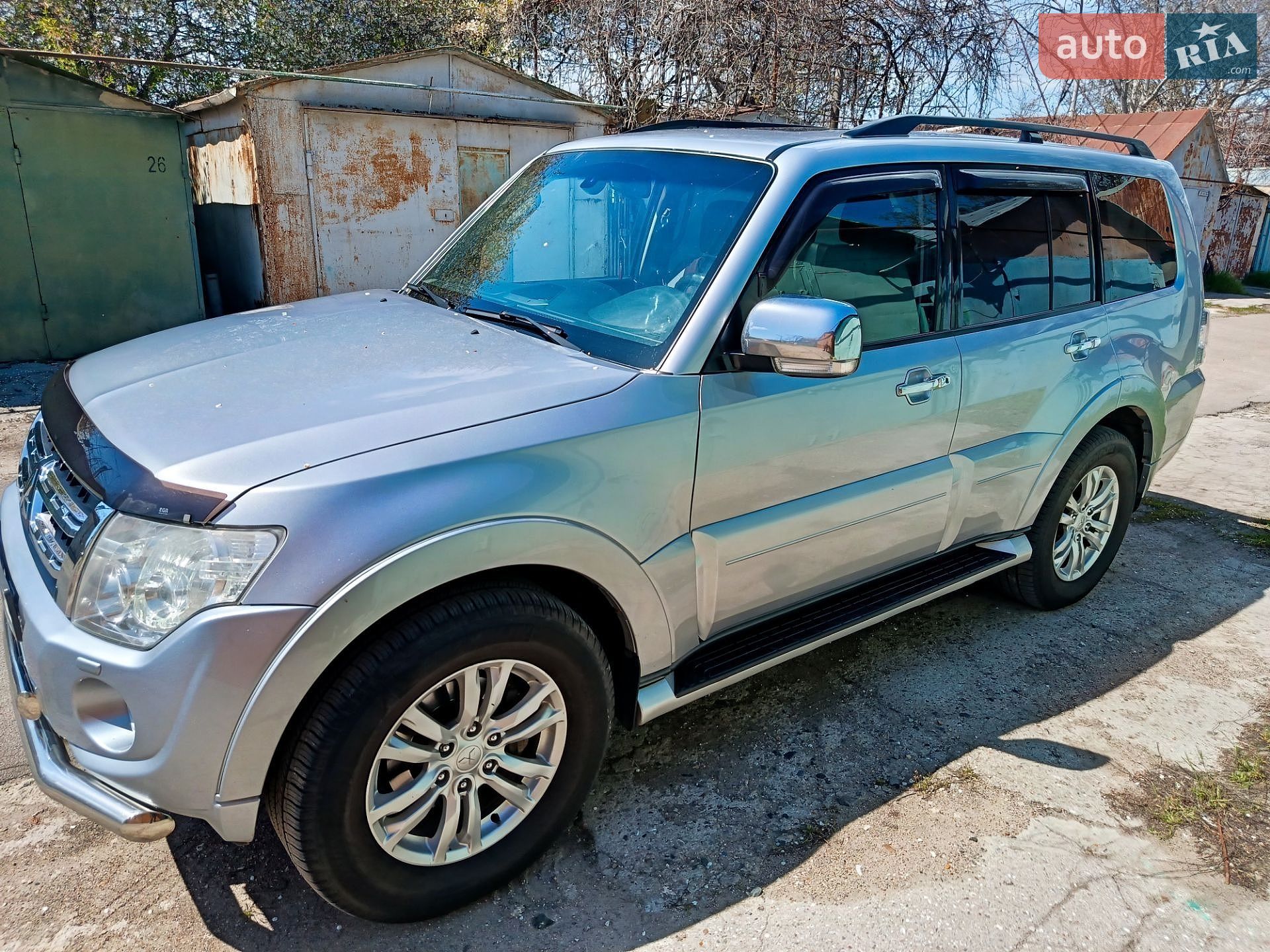 Mitsubishi Pajero Wagon 2012 VIN JMBLYV98WCJ001982 фото оголошення 4 з 20