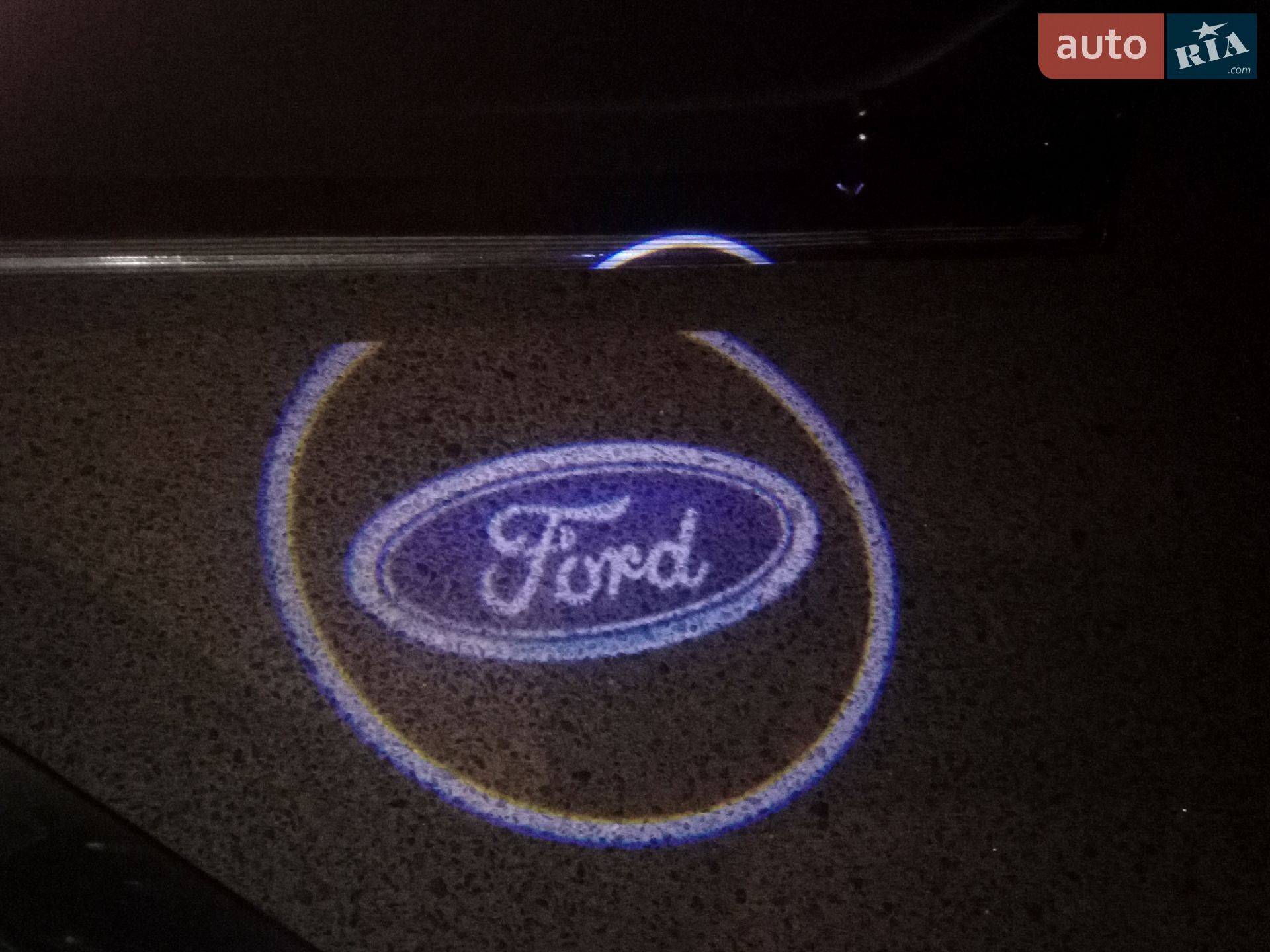Ford Escape 2018 VIN 1FMCU0HD6JUC58716 фото оголошення 68 з 82