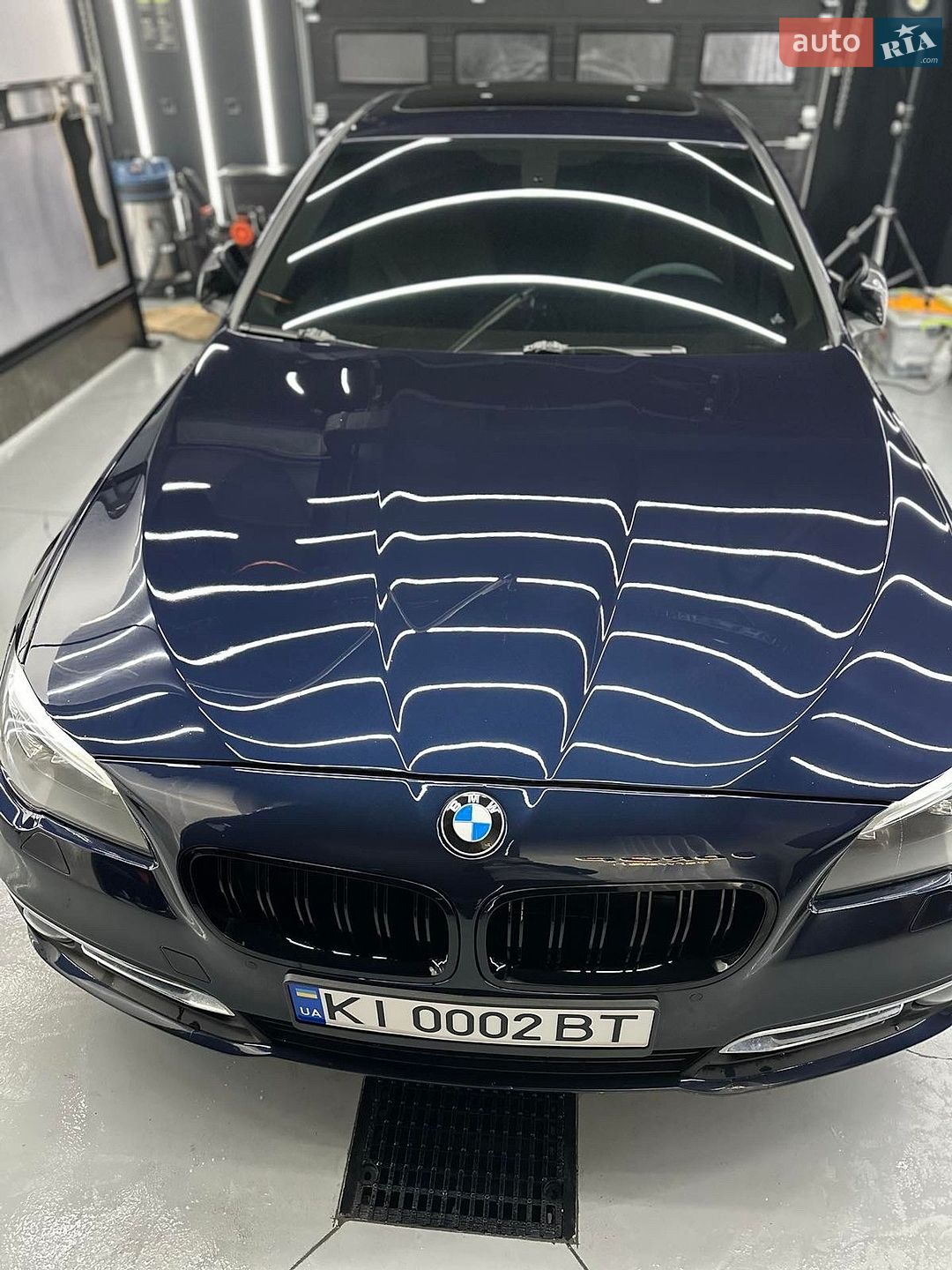 BMW 5 Series 2014 VIN WBA5B3C58FD543040 фото оголошення 8 з 45