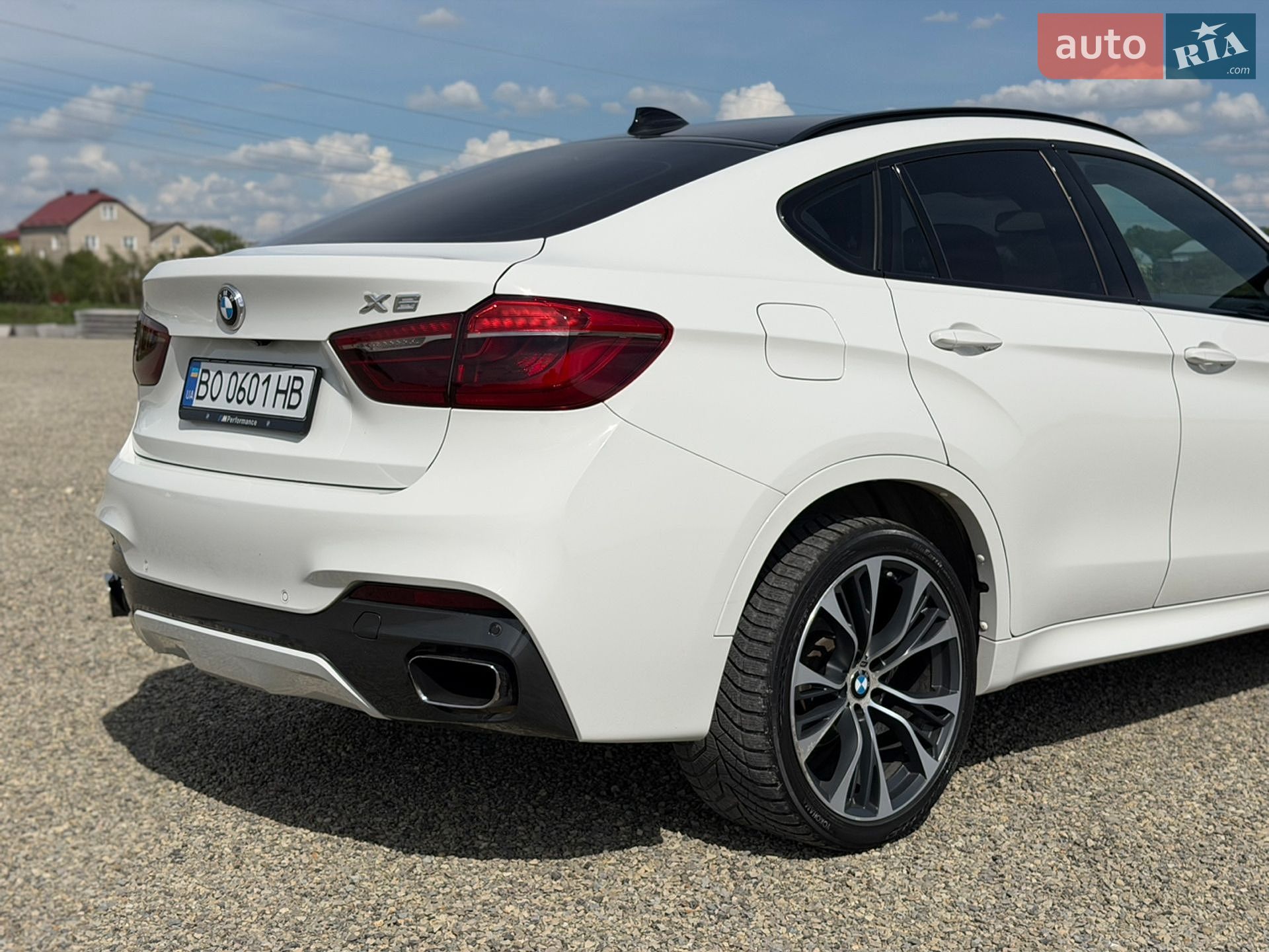 BMW X6 2017 VIN WBAKU210400V52413 фото оголошення 8 з 16