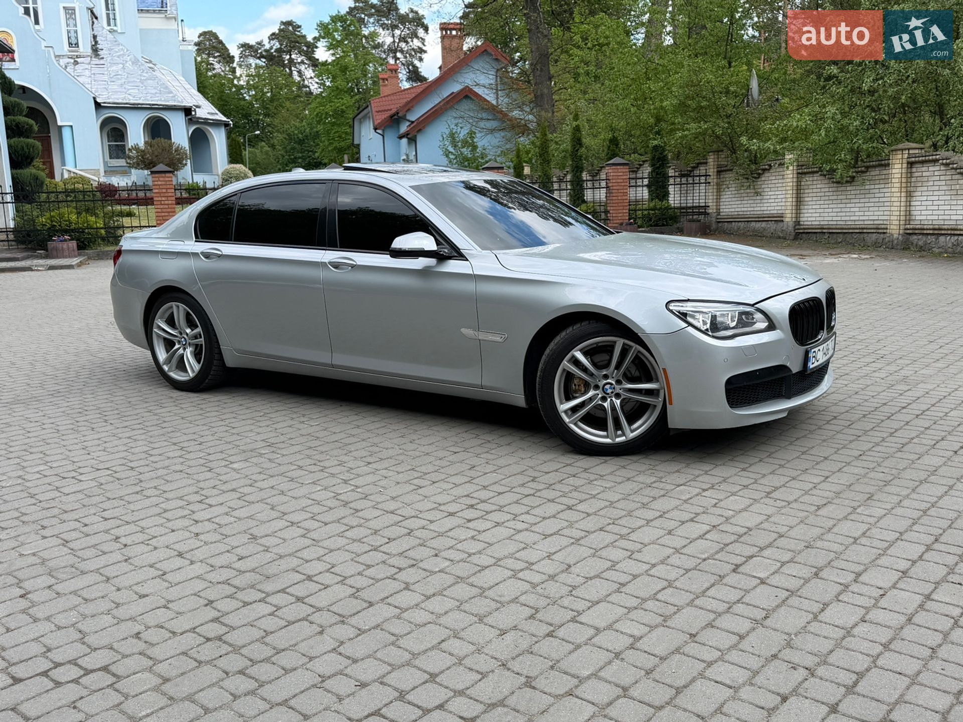 BMW 7 Series 2013 VIN WBAYE4C55DD137661 фото оголошення 2 з 14