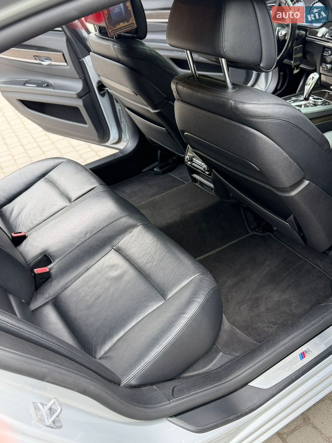 BMW 7 Series 2013 VIN WBAYE4C55DD137661 фото оголошення 10 з 14
