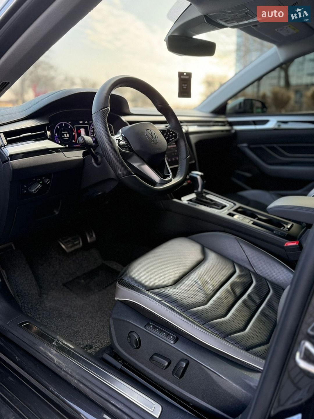 Volkswagen Arteon 2023 VIN WVWZZZ3HZPE009073 фото оголошення 25 з 31