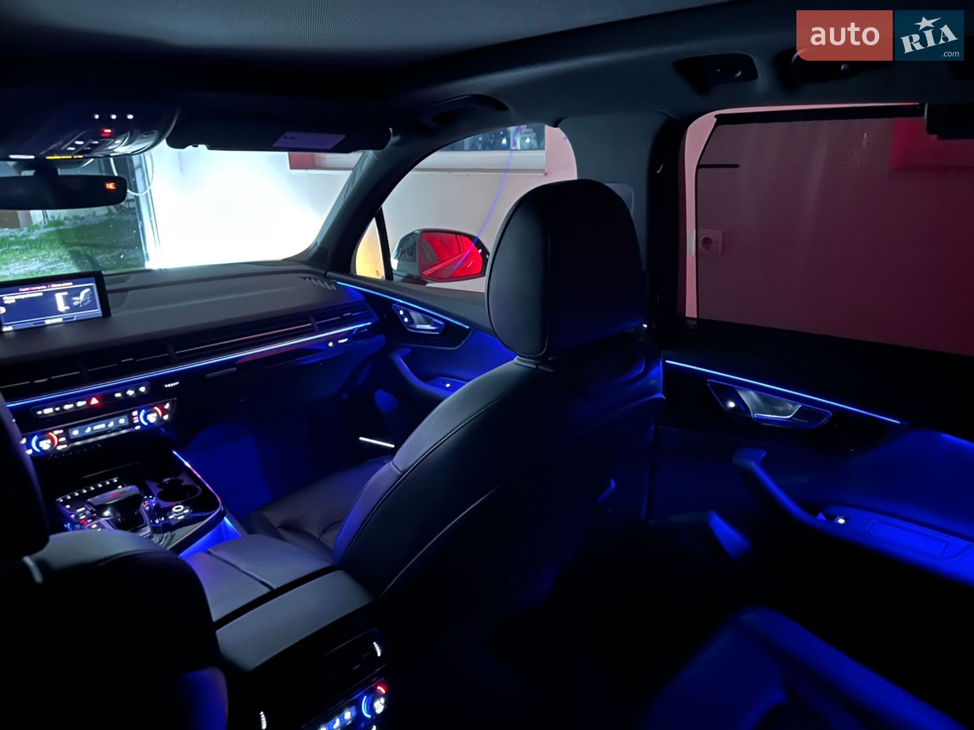Audi Q7 2017 VIN WA1VABF75HD051706 фото оголошення 27 з 28