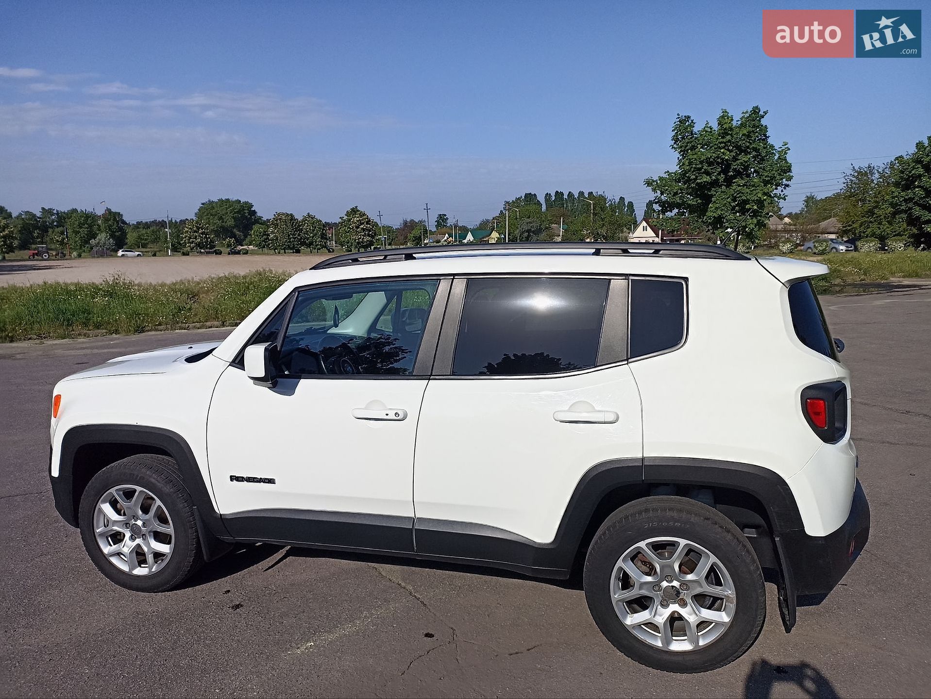 Jeep Renegade 2016 VIN ZACCJBBB5HPE86430 фото оголошення 6 з 10