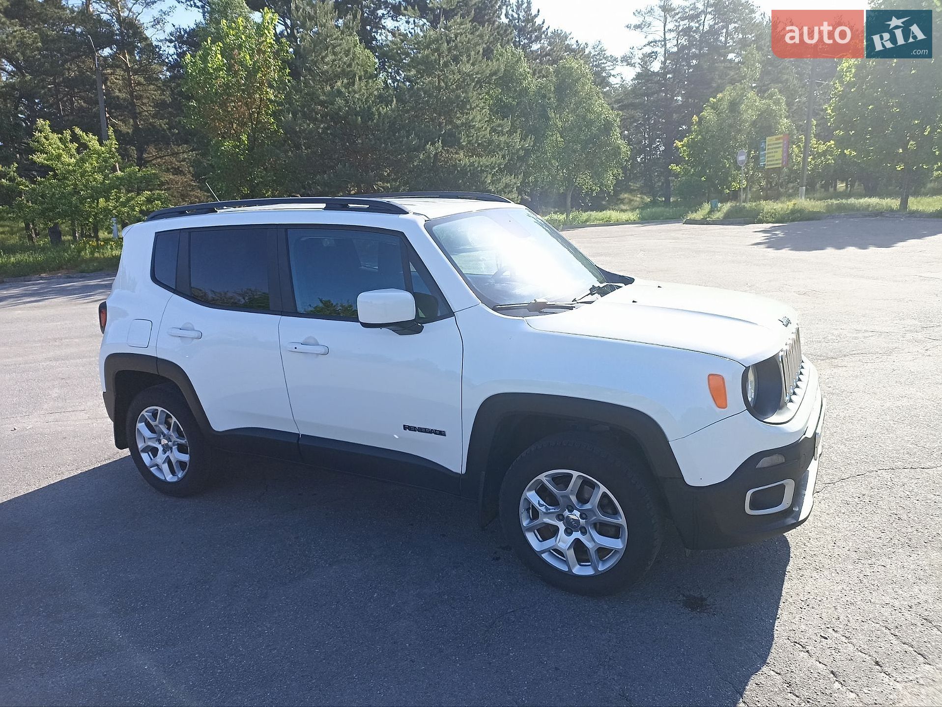 Jeep Renegade 2016 VIN ZACCJBBB5HPE86430 фото оголошення 3 з 10