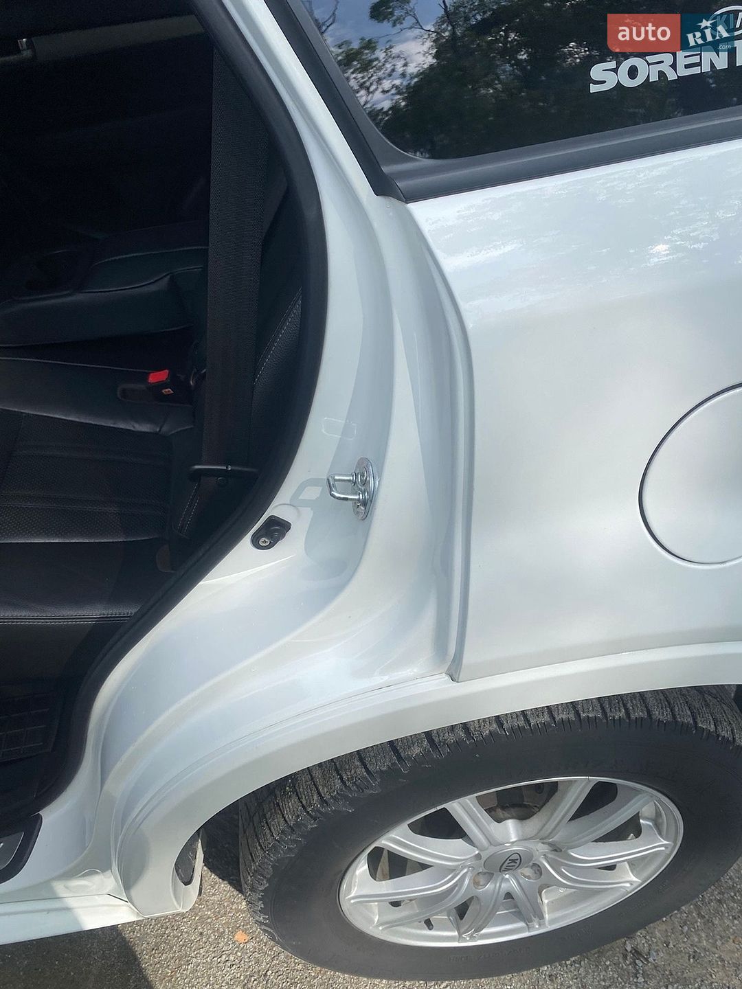 Kia Sorento 2012 VIN KNAKU814DC5345751 фото оголошення 10 з 83