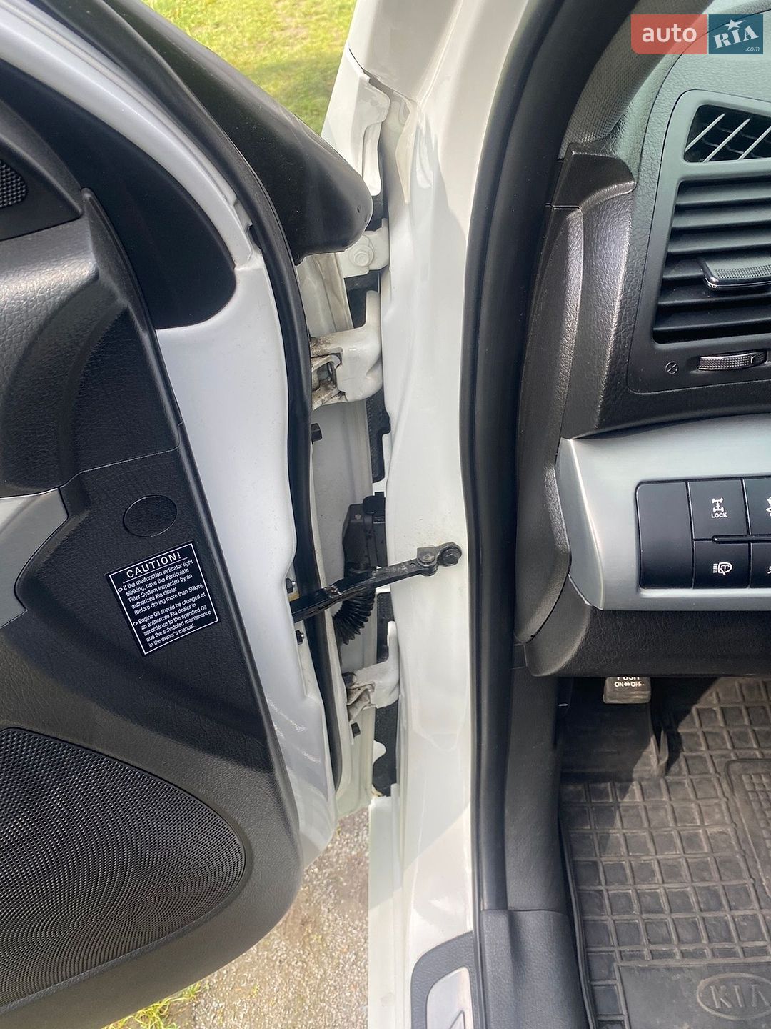 Kia Sorento 2012 VIN KNAKU814DC5345751 фото оголошення 63 з 83