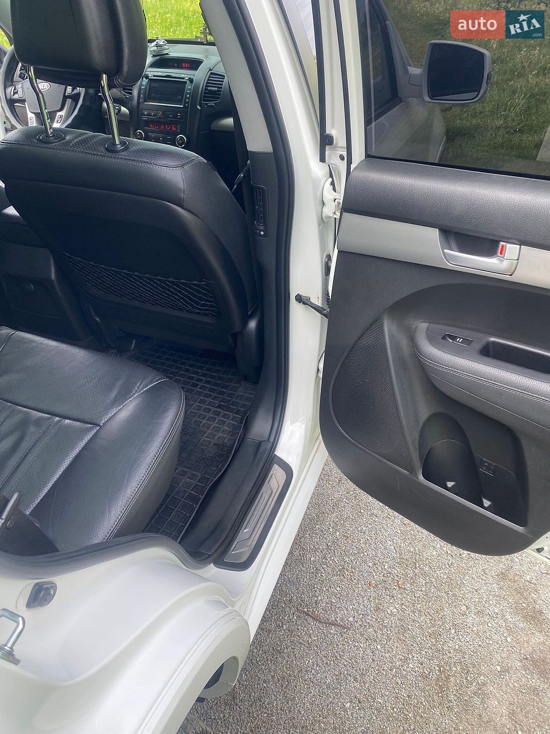 Kia Sorento 2012 VIN KNAKU814DC5345751 фото оголошення 70 з 83