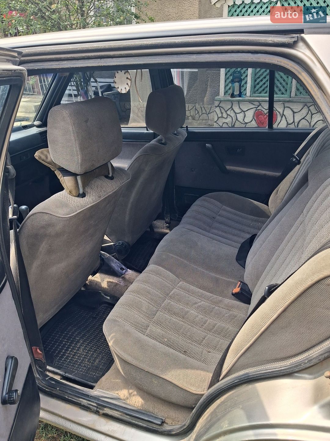 Volkswagen Jetta 1990 VIN WVWZZZ1GZLW558669 фото оголошення 26 з 38