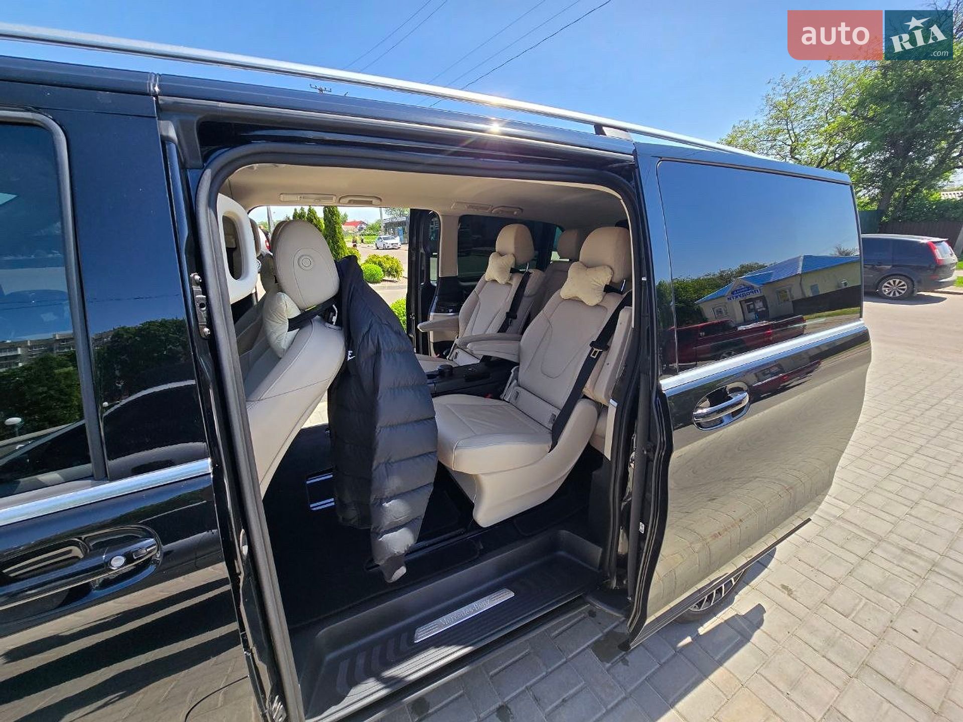 Mercedes-Benz V-Class 2018 VIN WDF44781313442141 фото оголошення 9 з 17