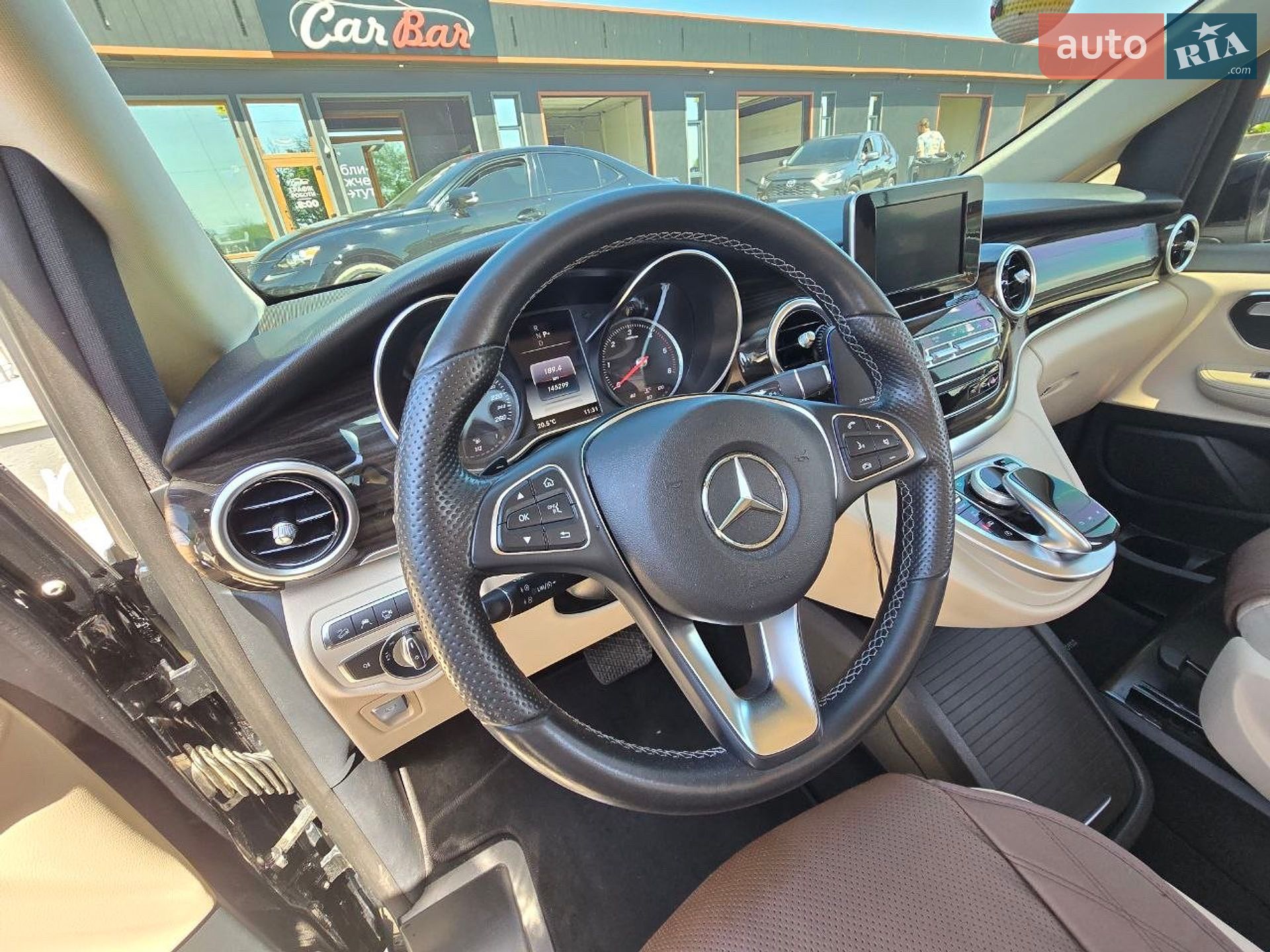 Mercedes-Benz V-Class 2018 VIN WDF44781313442141 фото оголошення 10 з 17