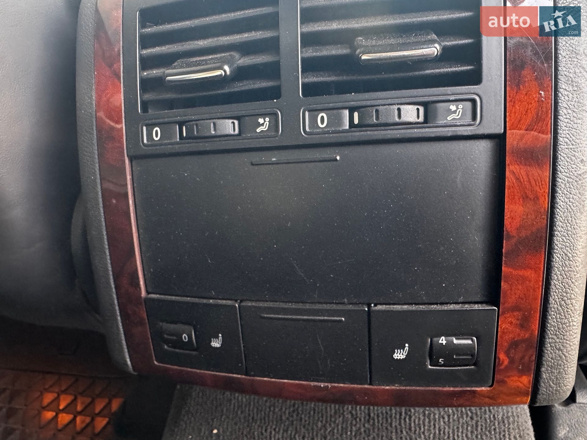 Volkswagen Touareg 2007 VIN WVGZZZ7LZ7D077044 фото оголошення 11 з 28