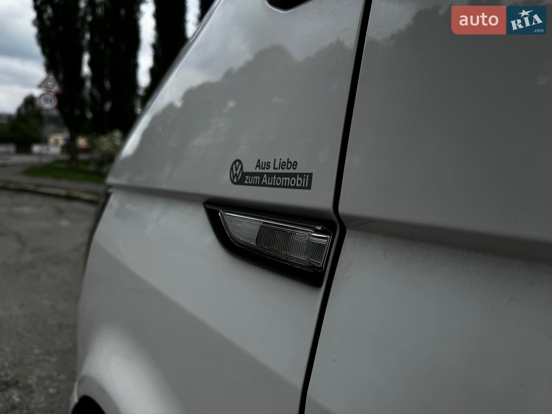 Volkswagen Transporter 2016 VIN WV1ZZZ7HZGH141884 фото оголошення 13 з 30