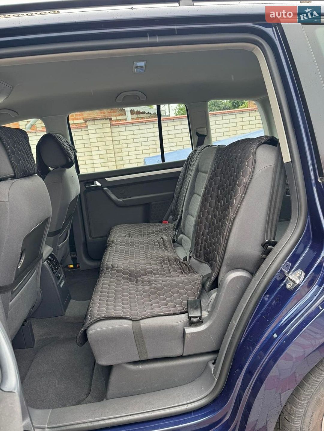 Volkswagen Touran 2003 VIN WVGZZZ1TZ4W026212 фото оголошення 9 з 16