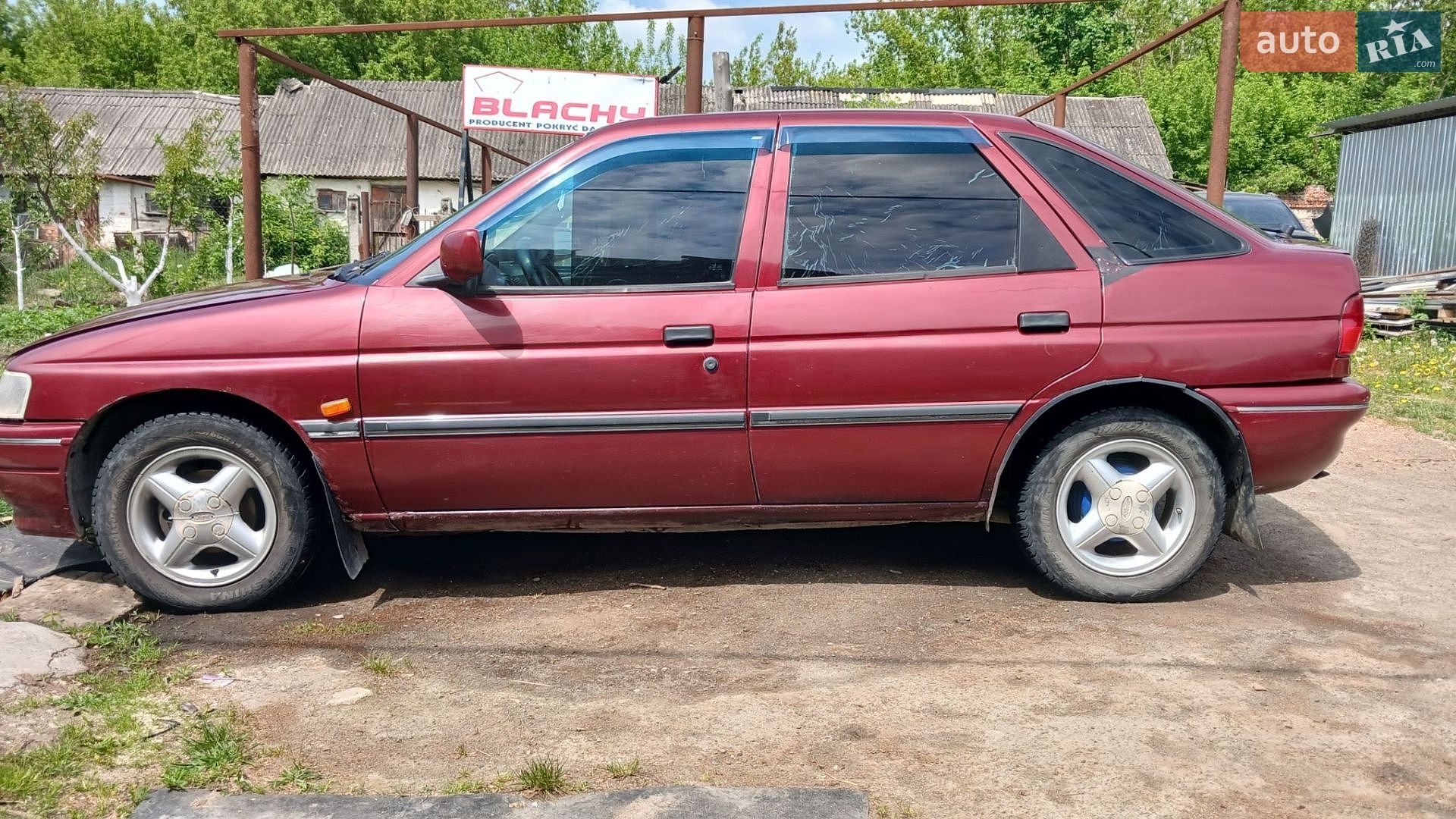 Ford Escort 1994 VIN WF0AXXGCAARJ44560 фото оголошення 4 з 9