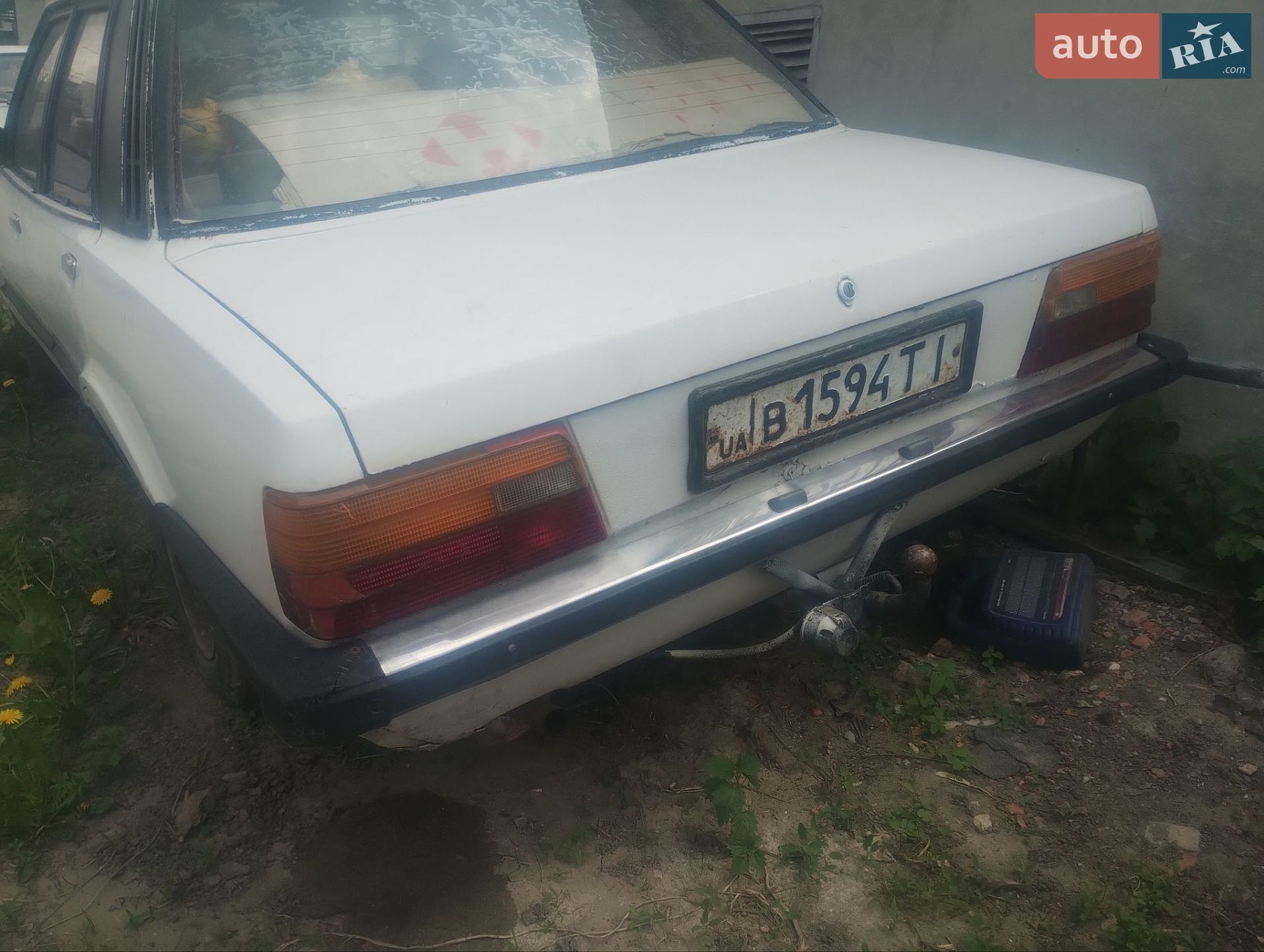 Ford Taunus 1981 VIN WF0FXXGBBFBR16616 фото оголошення 5 з 7