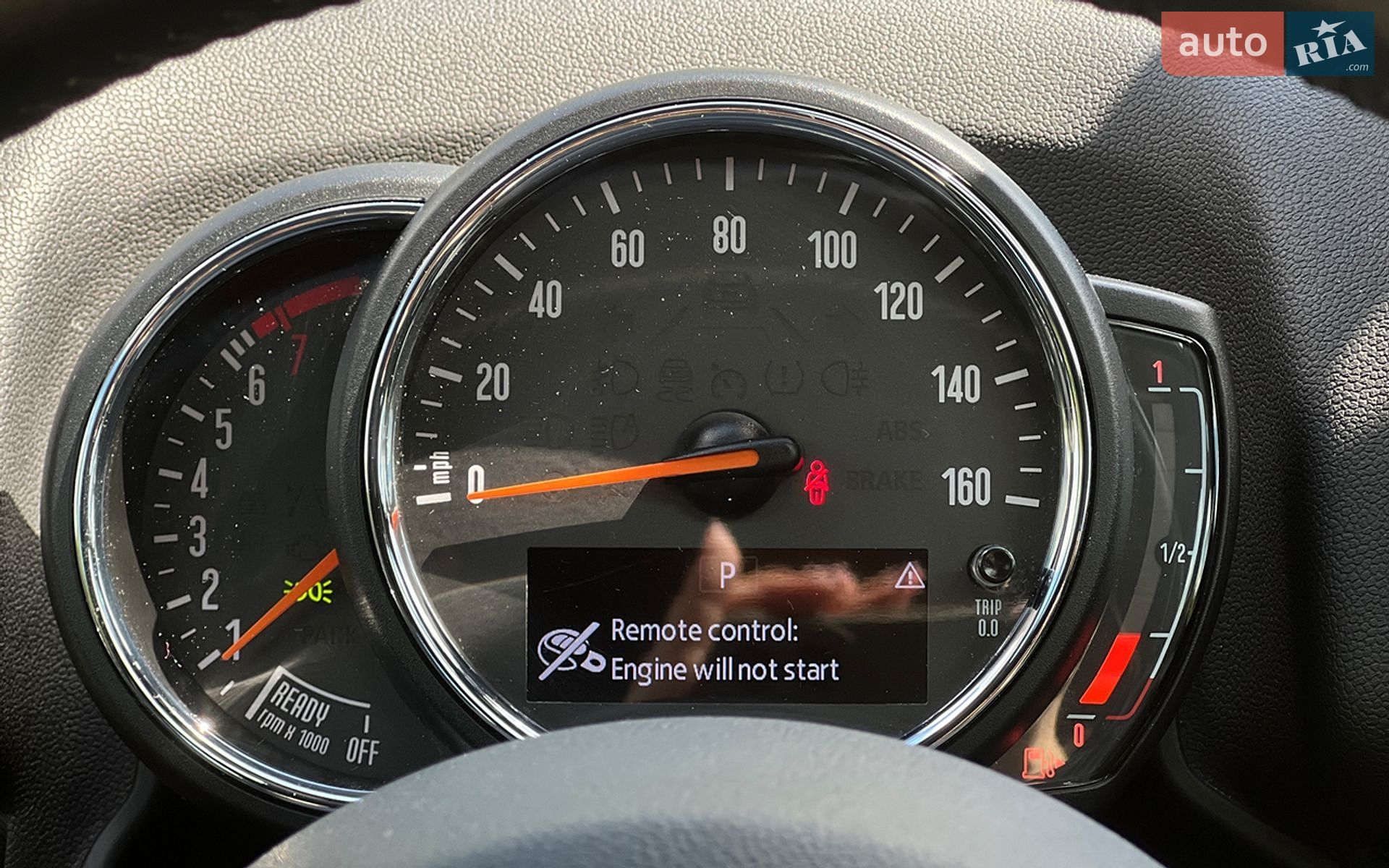 MINI Countryman 2018 VIN WMZYT5C32J3E61796 фото оголошення 15 з 27