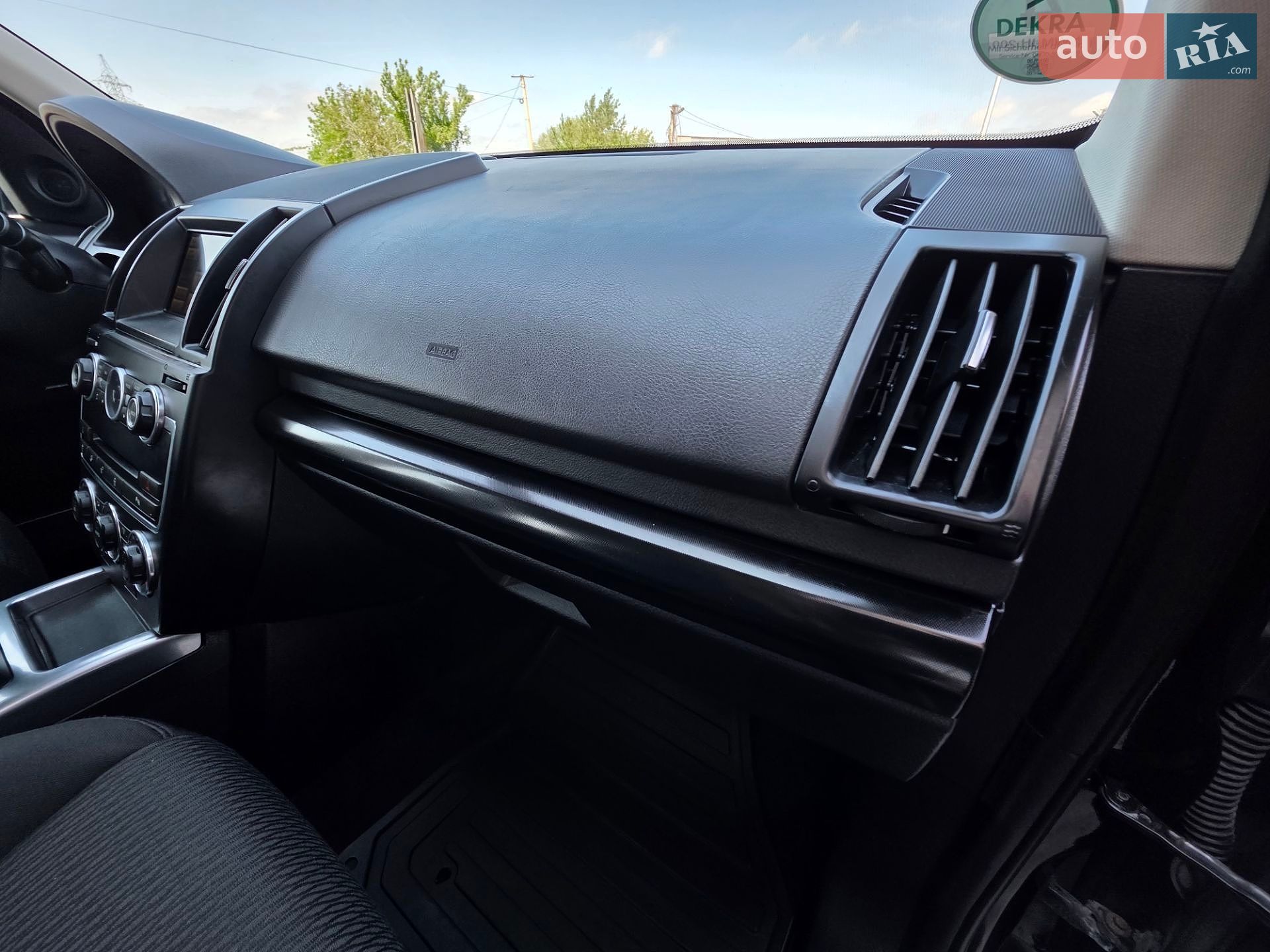 Land Rover Freelander 2015 VIN SALFA2BC6EH394678 фото оголошення 17 з 54