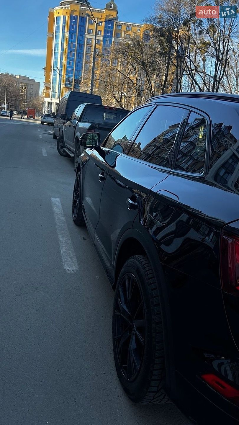 Audi Q5 2019 VIN WA1G2AFY3L2049515 фото оголошення 8 з 10