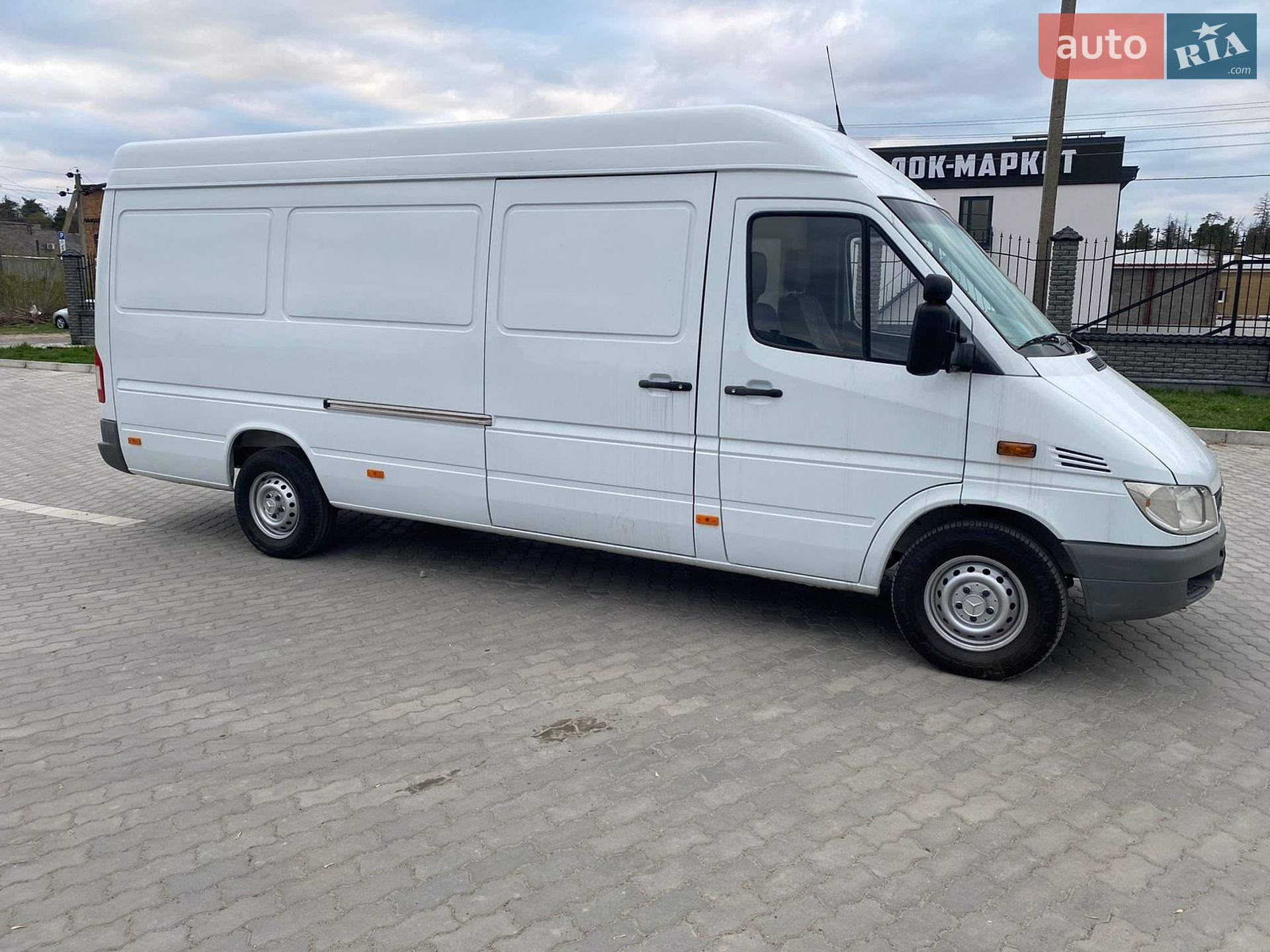 Mercedes-Benz Sprinter 2004 VIN WDB9036631R711800 фото оголошення 3 з 32