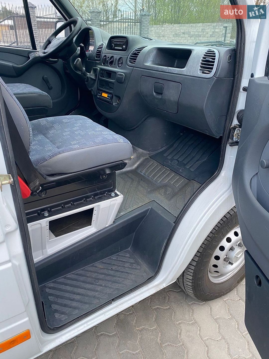 Mercedes-Benz Sprinter 2004 VIN WDB9036631R711800 фото оголошення 22 з 32