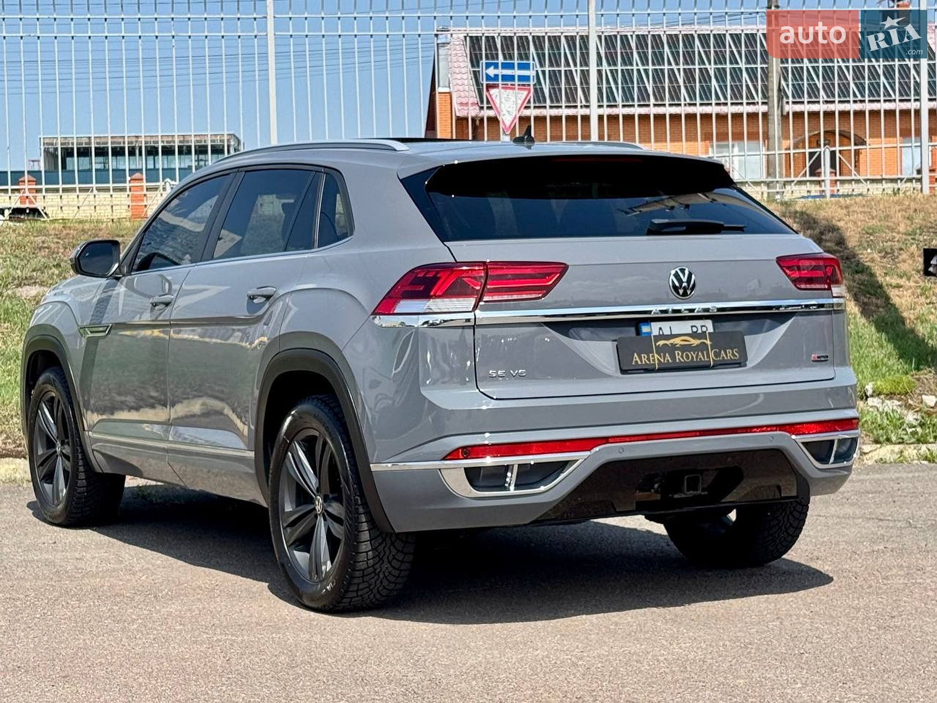 Volkswagen Atlas Cross Sport 2021 VIN 1V2RE2CA5MC214669 фото оголошення 11 з 36