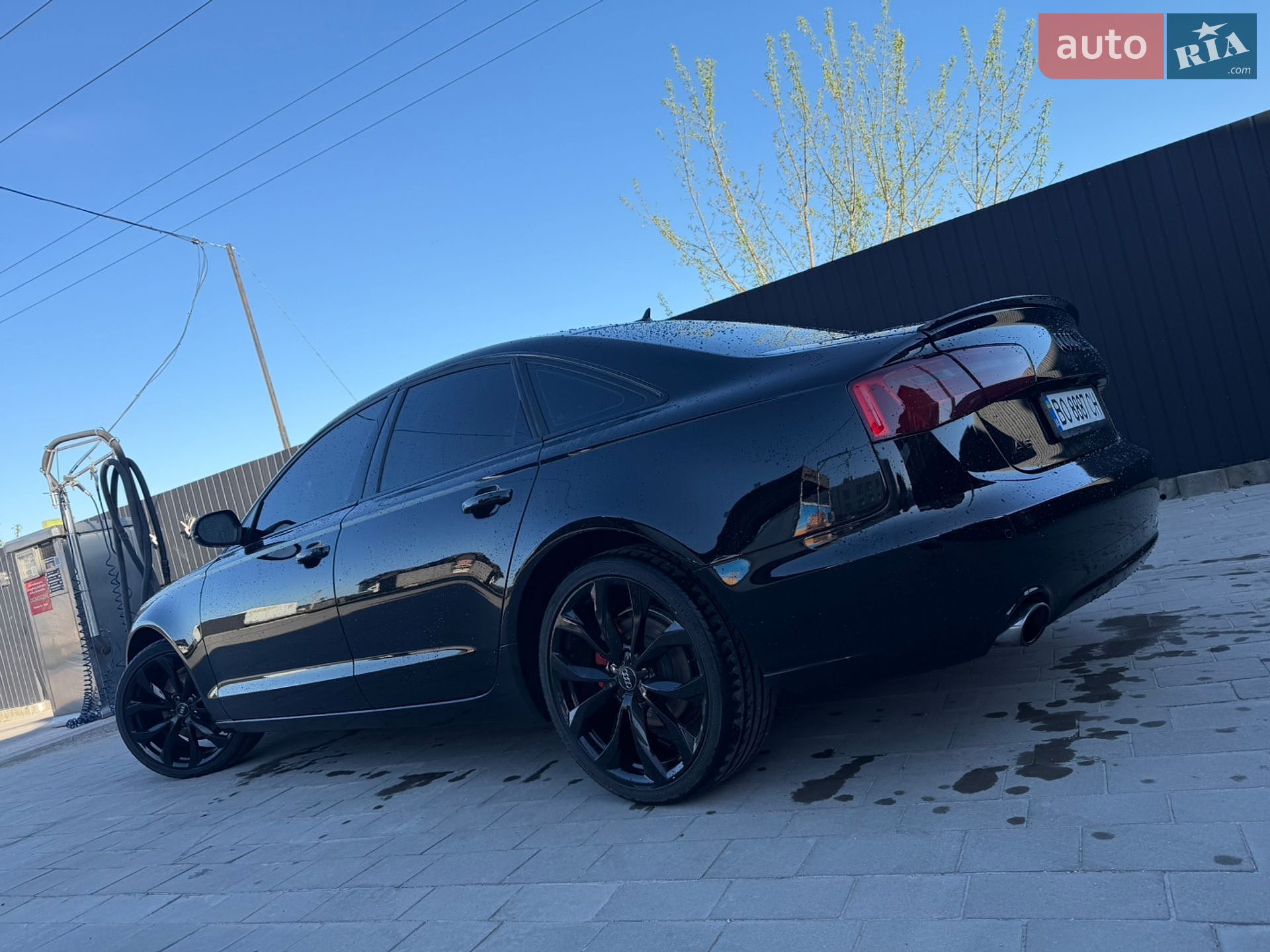 Audi A6 2012 VIN WAUGFAFC1DN055728 фото оголошення 2 з 21