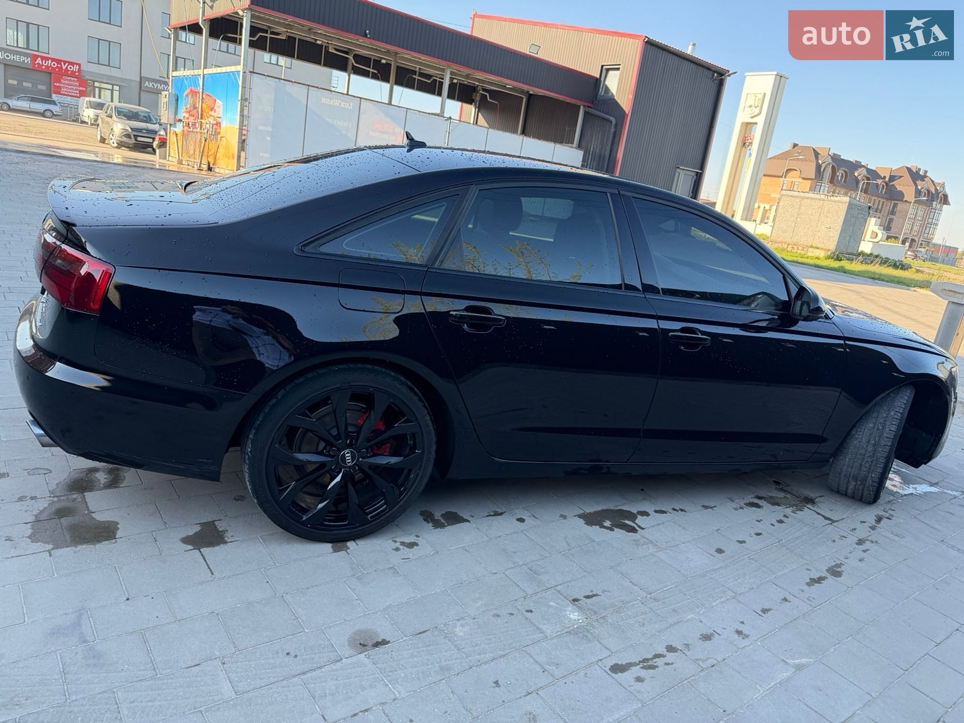 Audi A6 2012 VIN WAUGFAFC1DN055728 фото оголошення 17 з 21